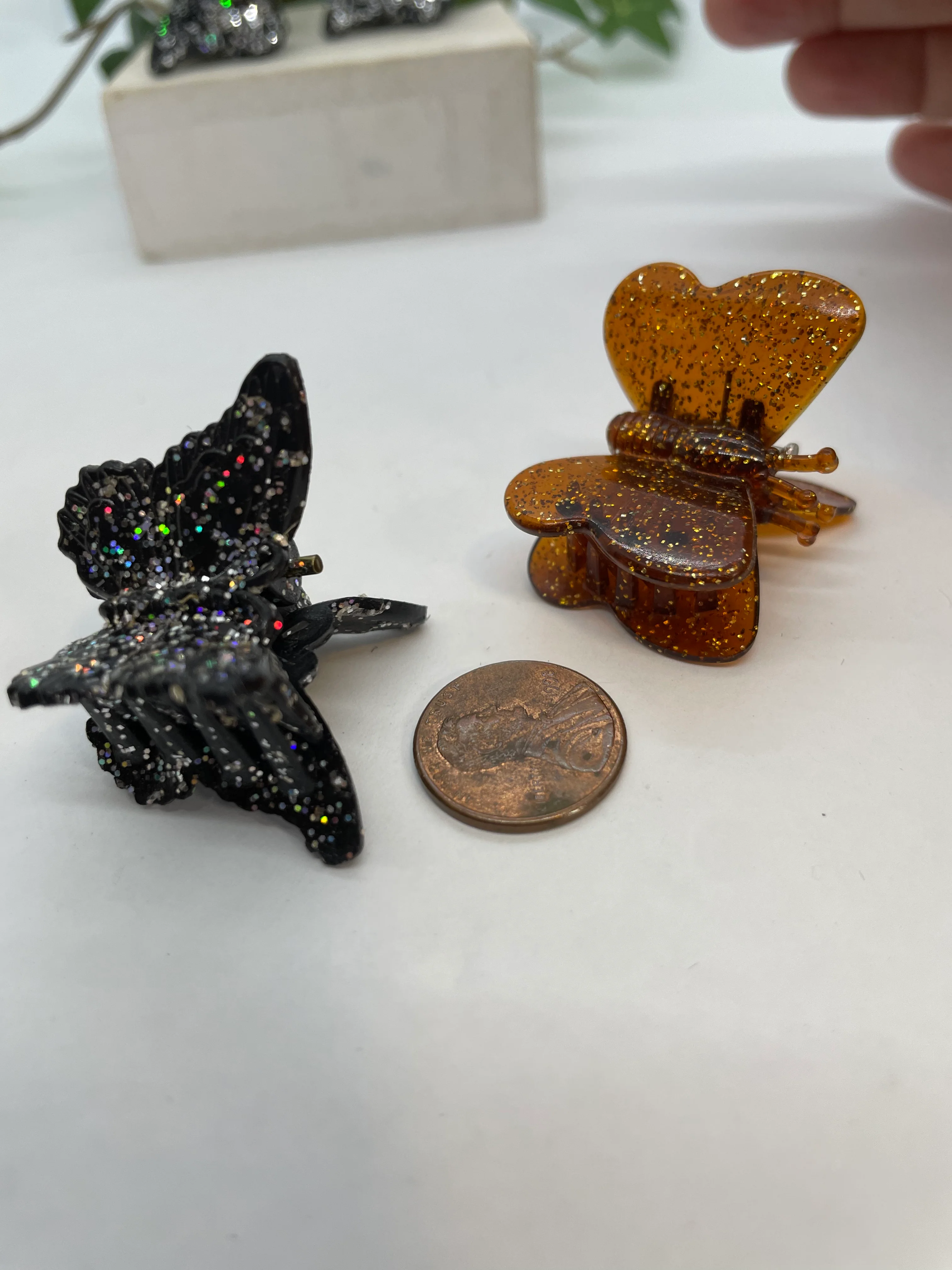 00s Glitter Butterfly Alligator Clip Set Of 5 - Image 3