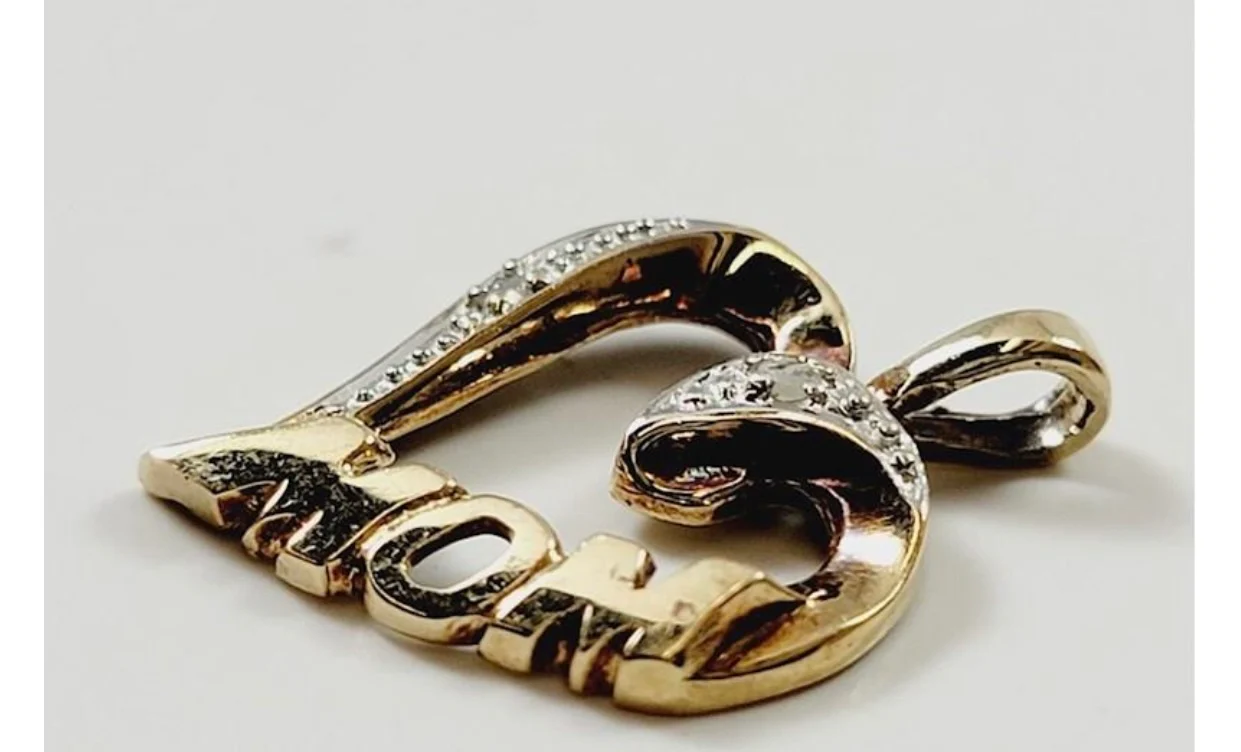 00s 10k Solid Gold Pendant - Image 3
