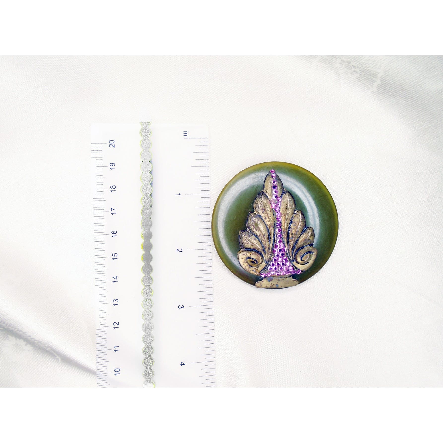 00s Bakelite Brooch Deco Style Pink Pave Rhinestones - Image 4