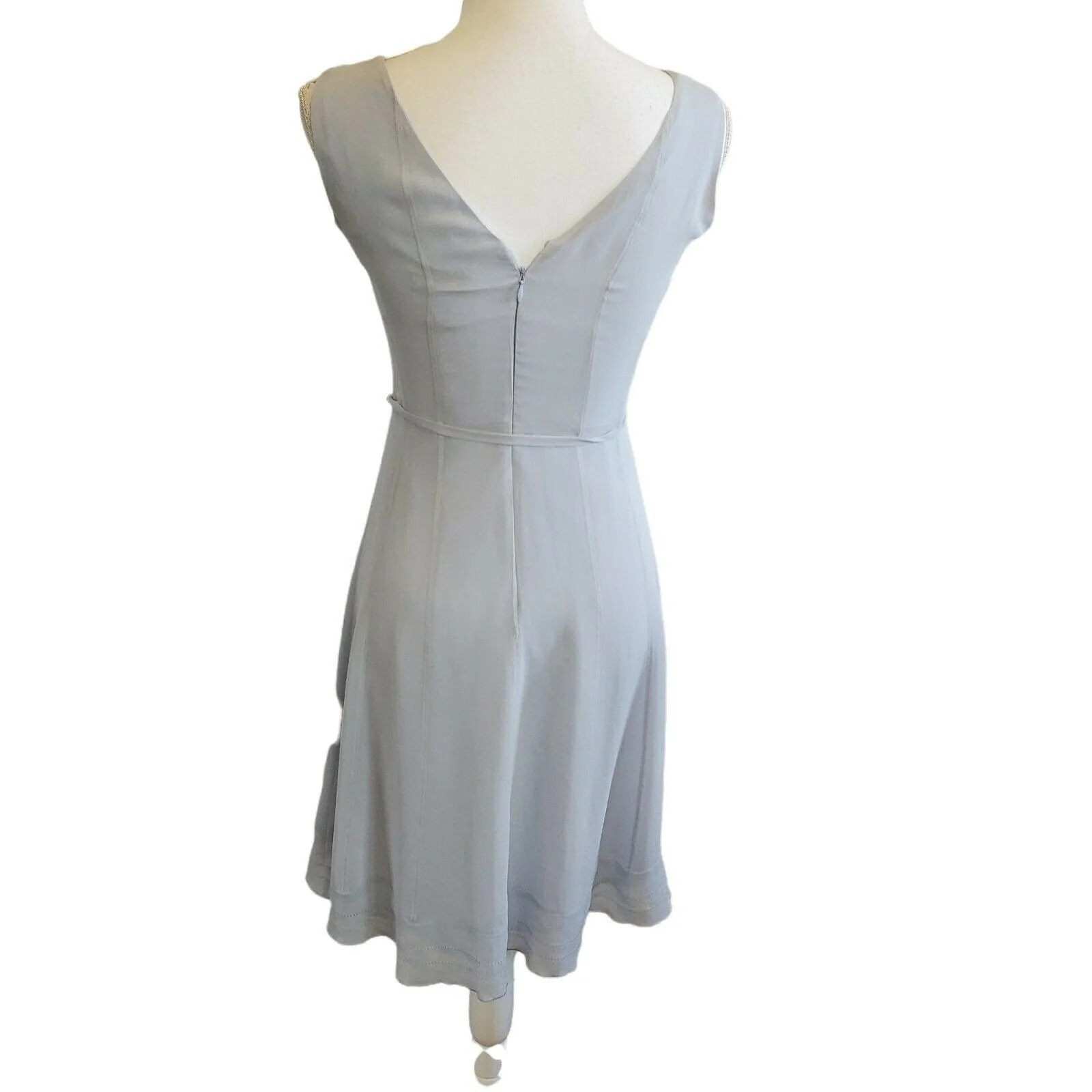 00s Banana Republic Silk Fit N Flare Sleeveless Dress Light Blue V-Neck by Banana Republic - Image 3