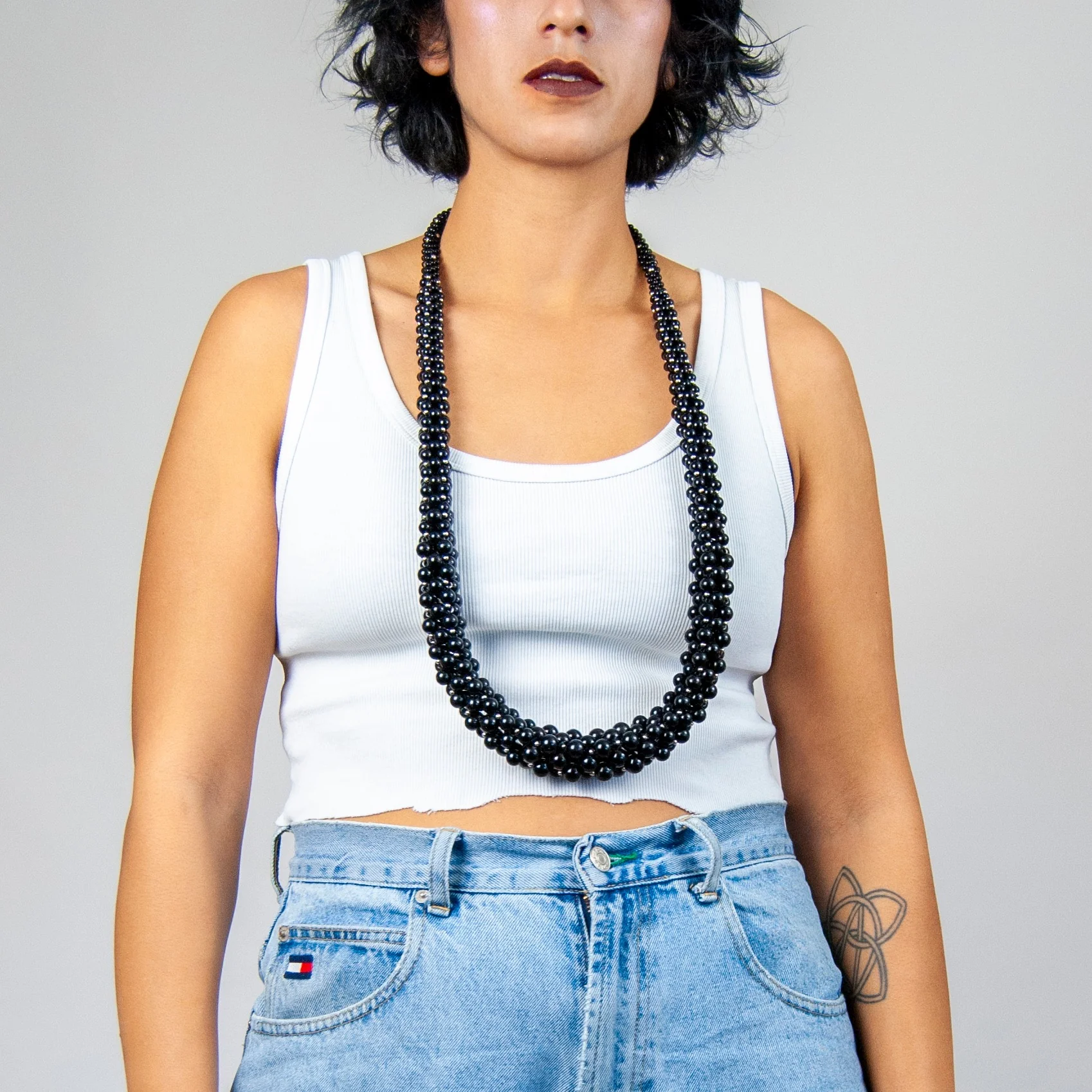 00s Beaded Pearl Oversized Statement Necklace By Appartement a Louer - Image 2