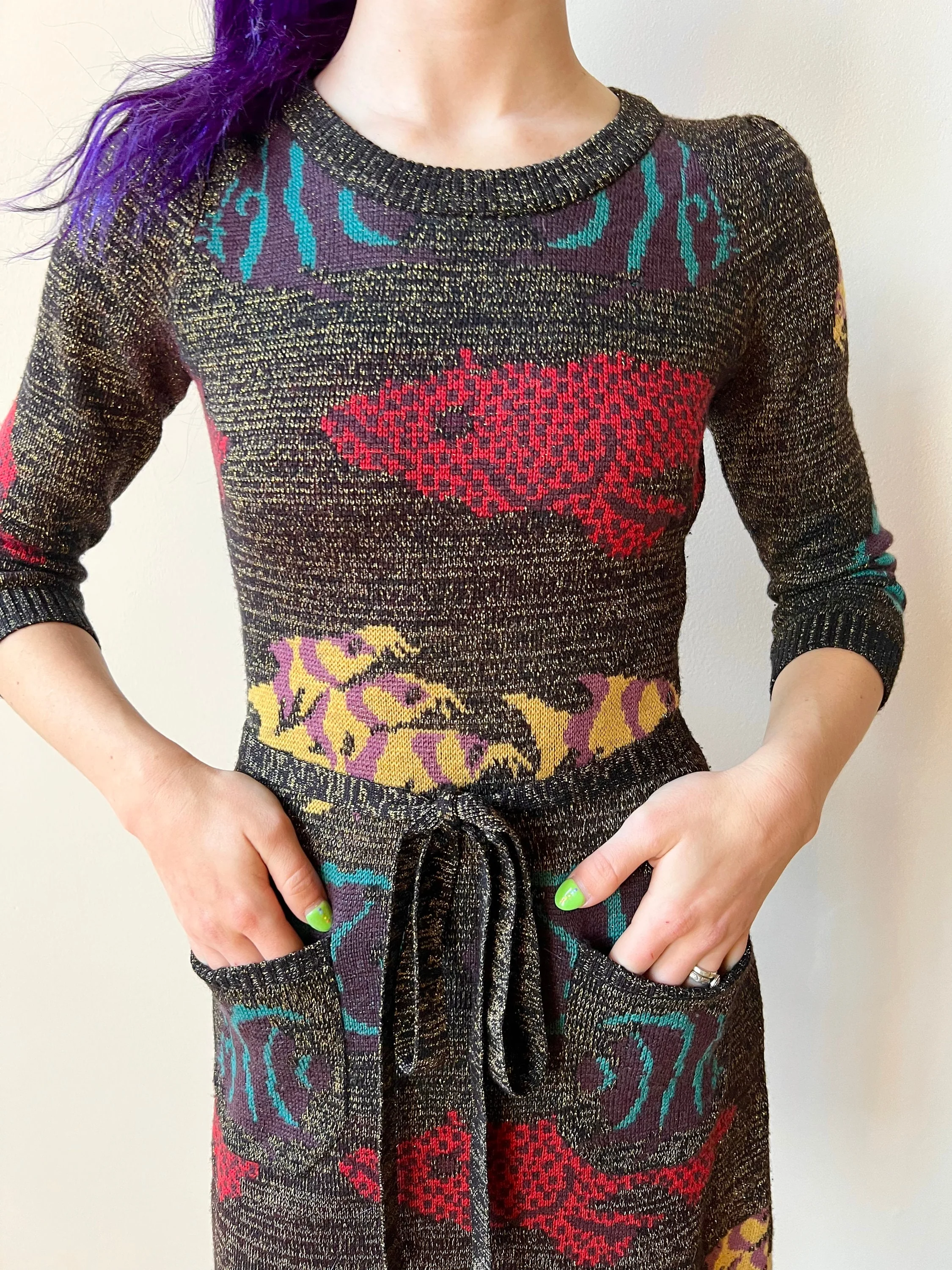 00s Betsey Johnson New York Fitted Fish Print Sweater Dress with Pockets by Betsey Johnson - Image 4