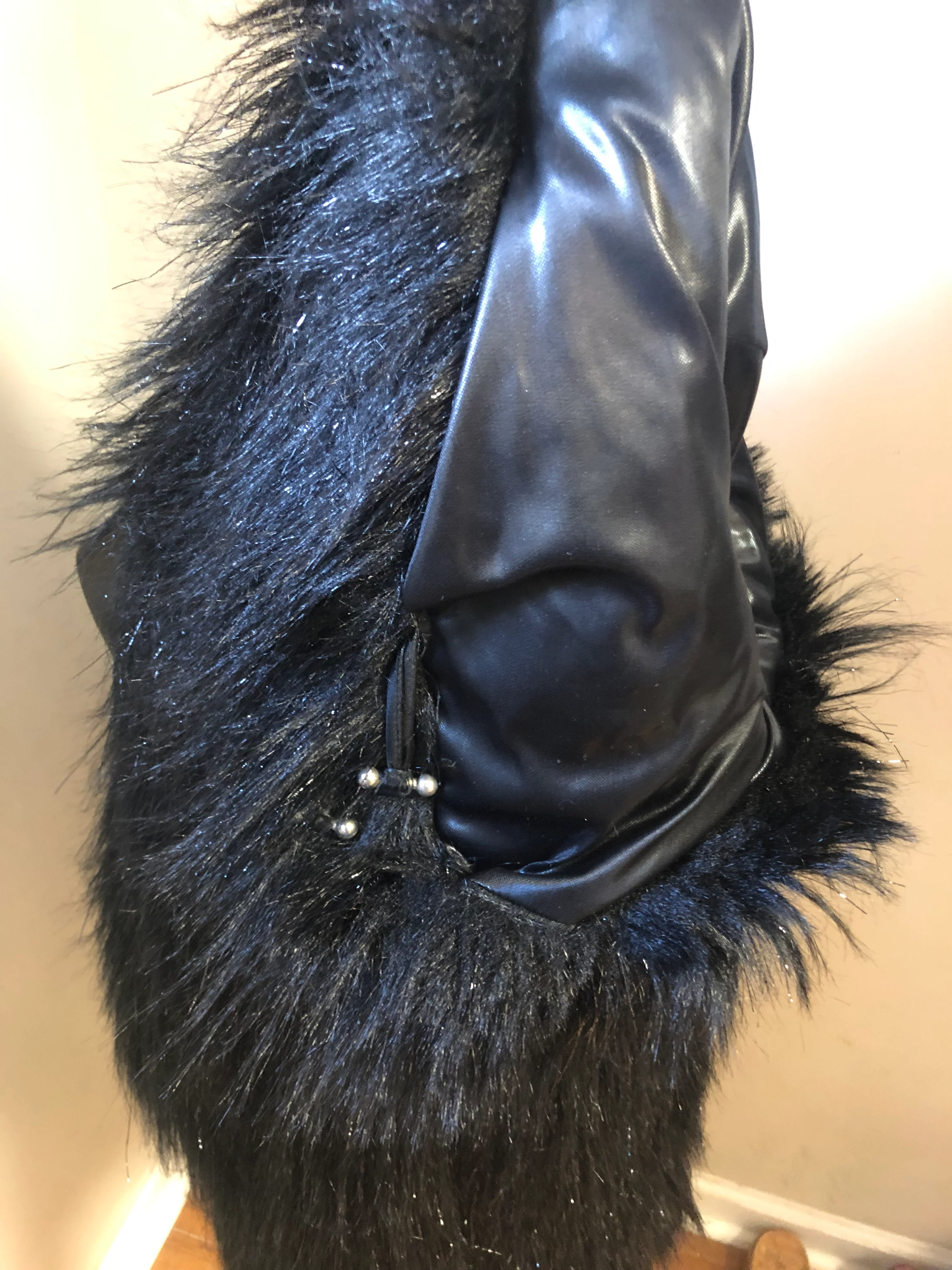 00s Black And Metallic Shaggy Silver Faux Fur Jacket By Lip Service - Image 11