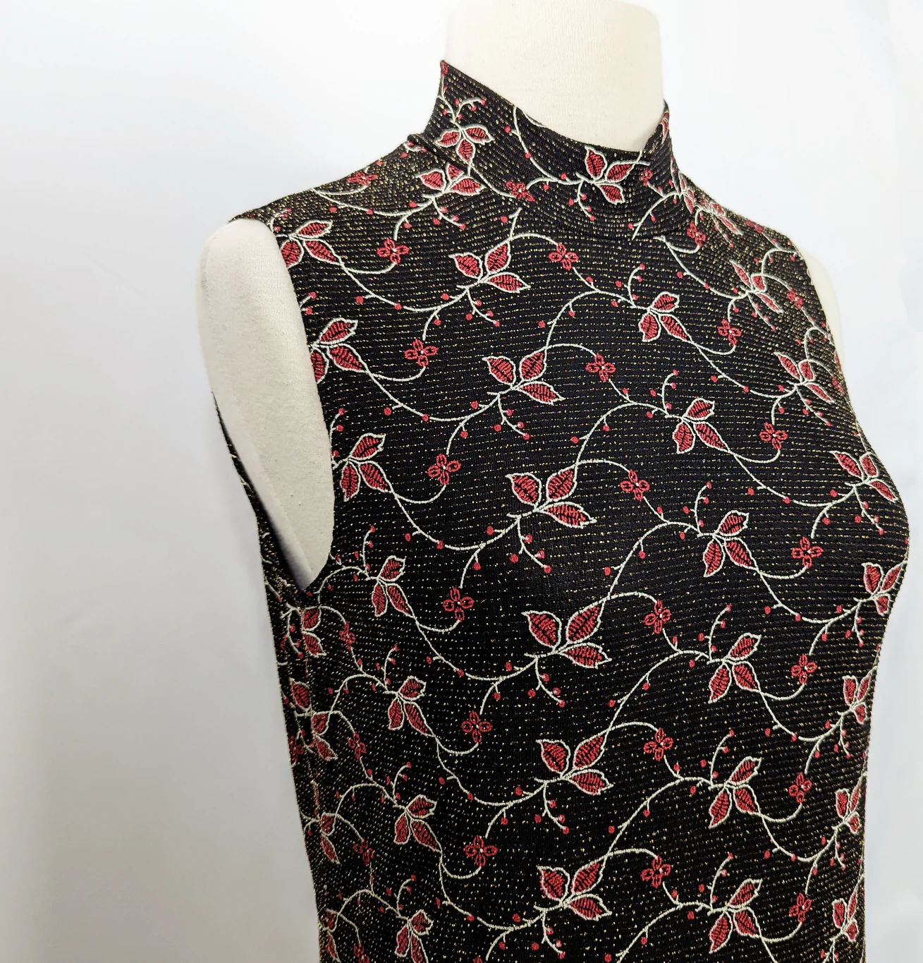 00s Black Floral Print Metallic Sleeveless Top By Impressions Lifestyle - Image 4