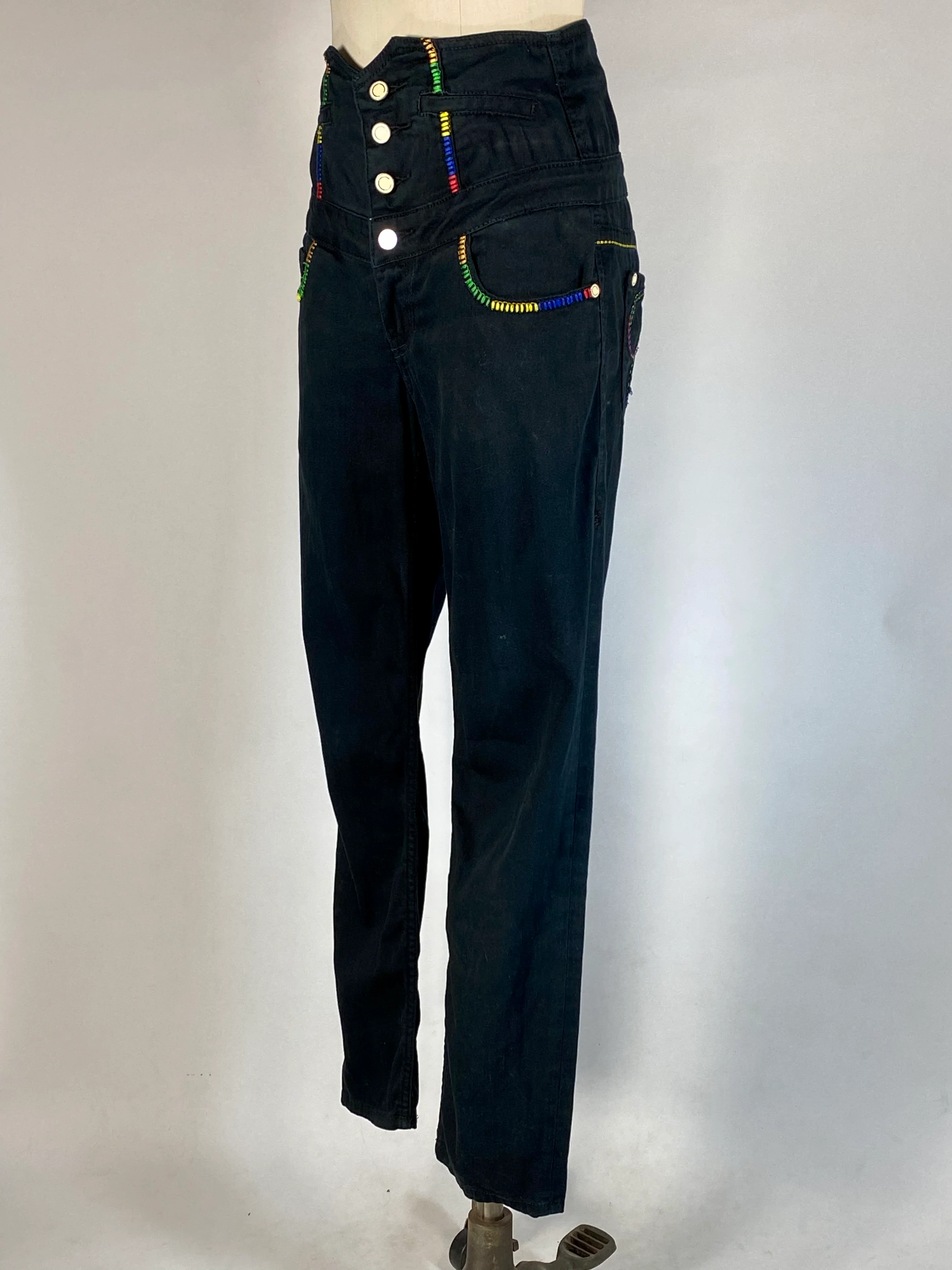 00s Black Hugh Waist Skinny Jeans With Embroidery By Coogi - Image 3