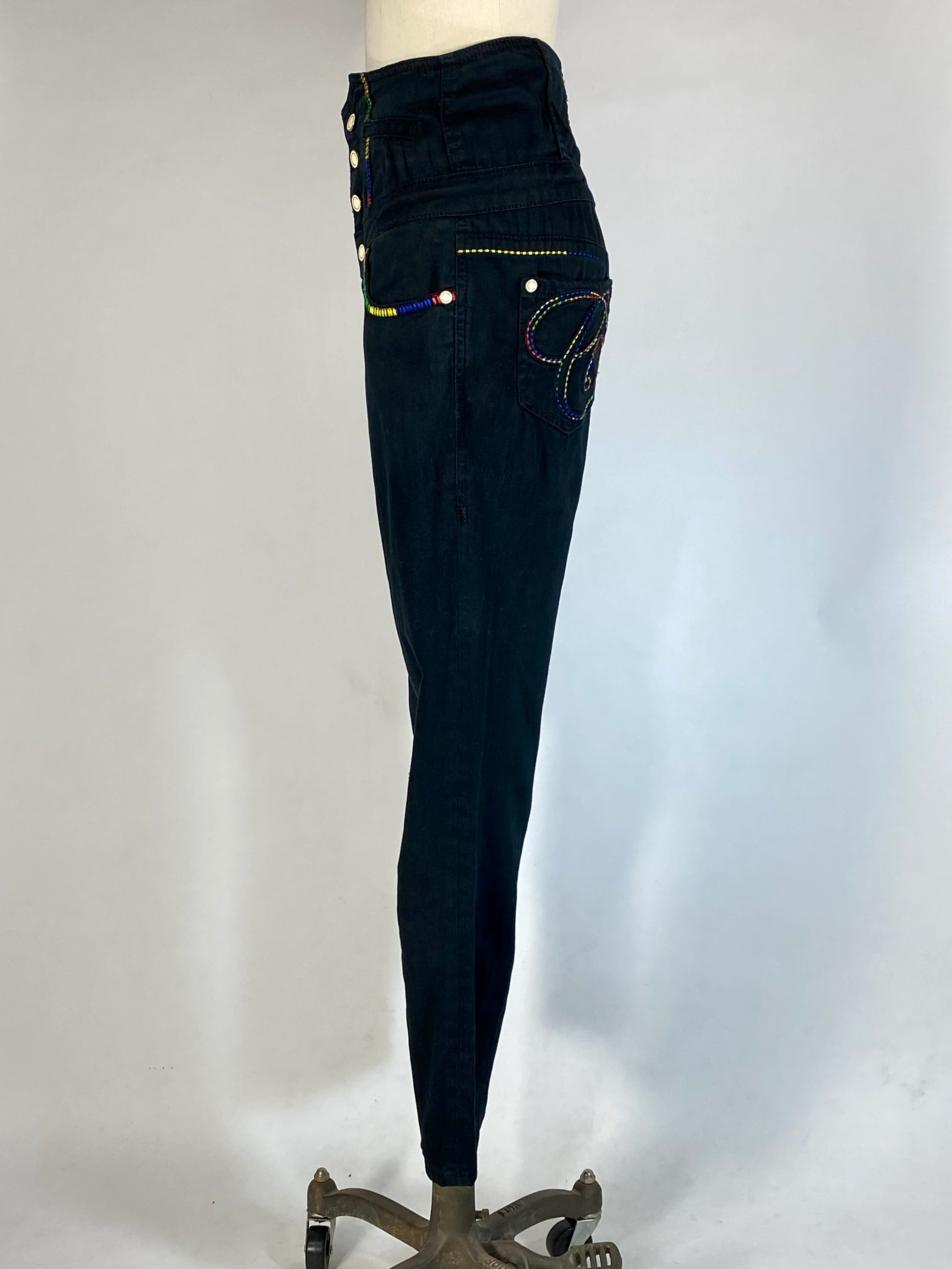 00s Black Hugh Waist Skinny Jeans With Embroidery By Coogi - Image 4