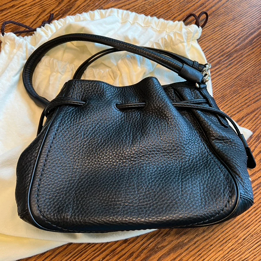 00s Black Pebble Leather Bucket Bag Brand New By Cole Haan - Image 3