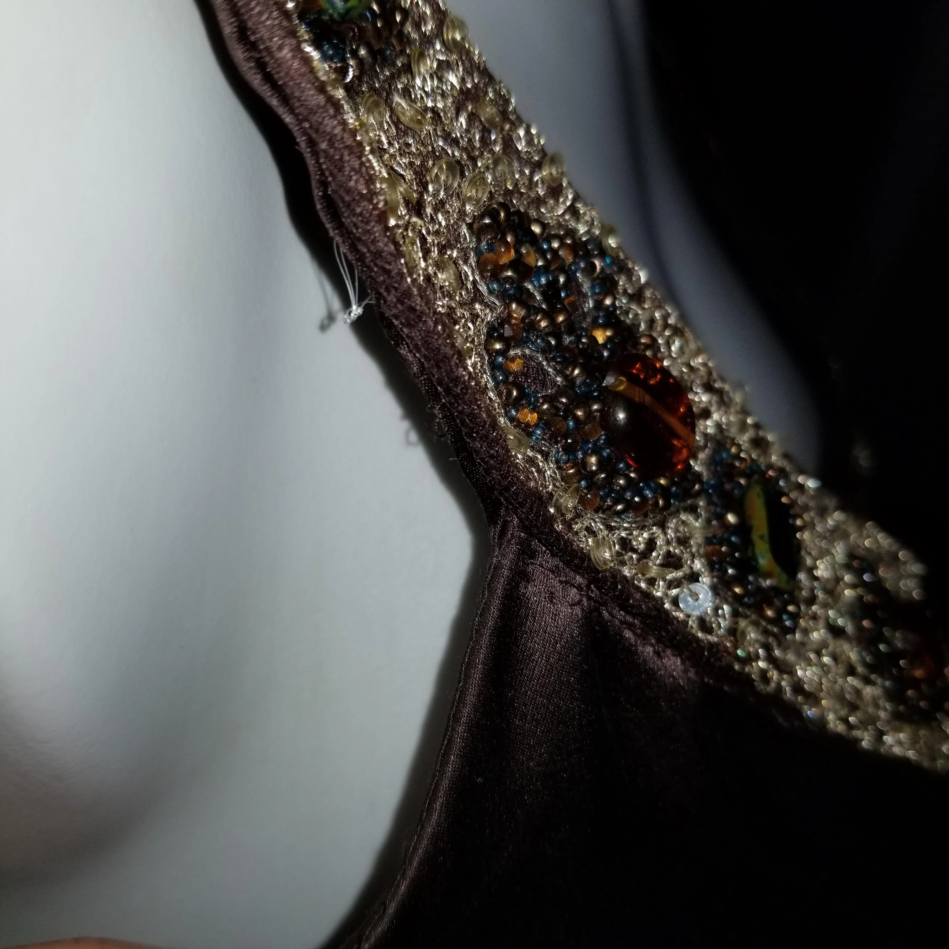 00s Brown Silk Satin Grecian-detail Gown With Sequins By Badgley Mischka - Image 4