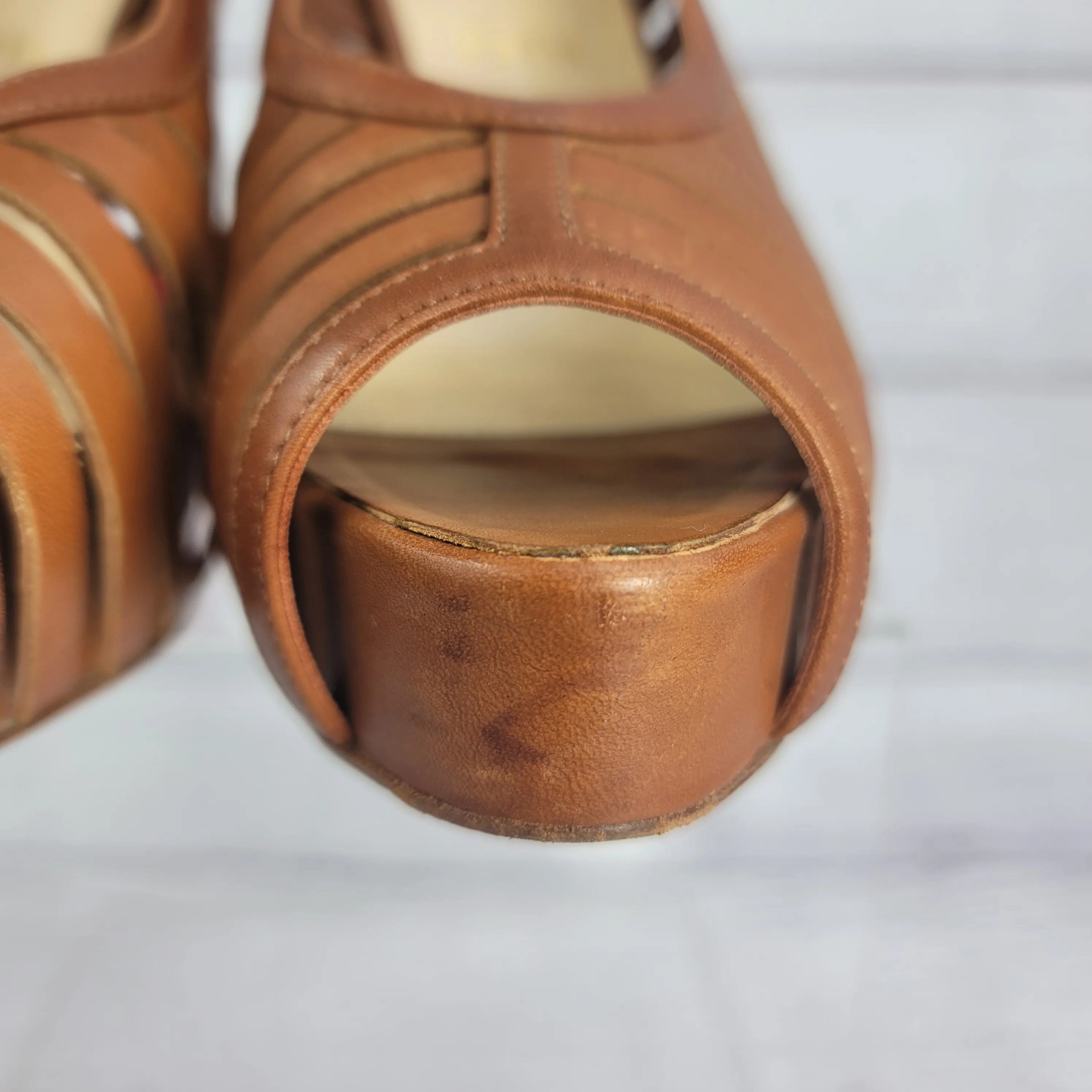 00s Buchon Tan Leather Strappy Platform Heels Shoes By Christian Louboutin - Image 10