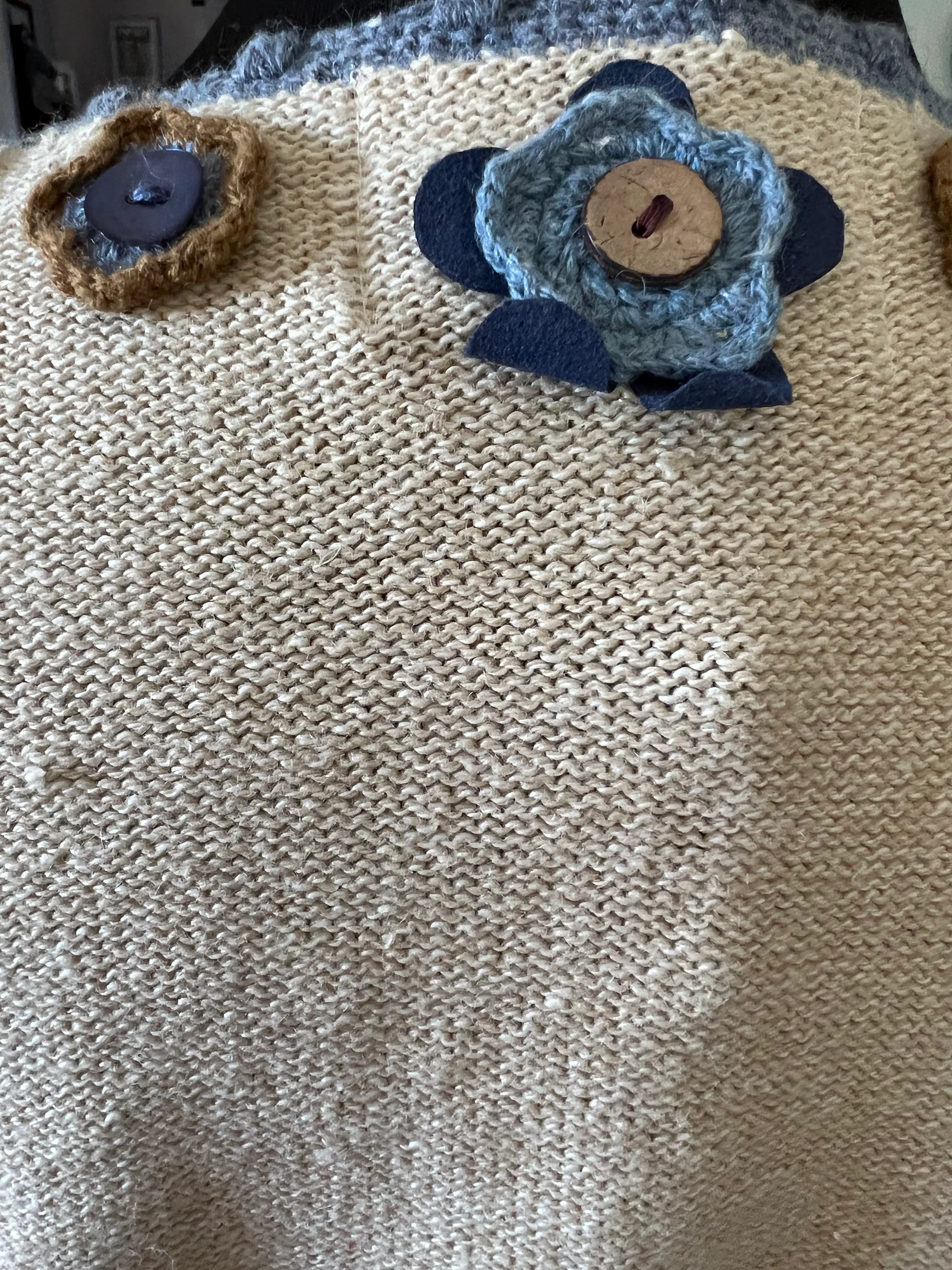 00s Heather Oatmeal Cardi With Denim Crochet Details By Elana Carello - Image 5