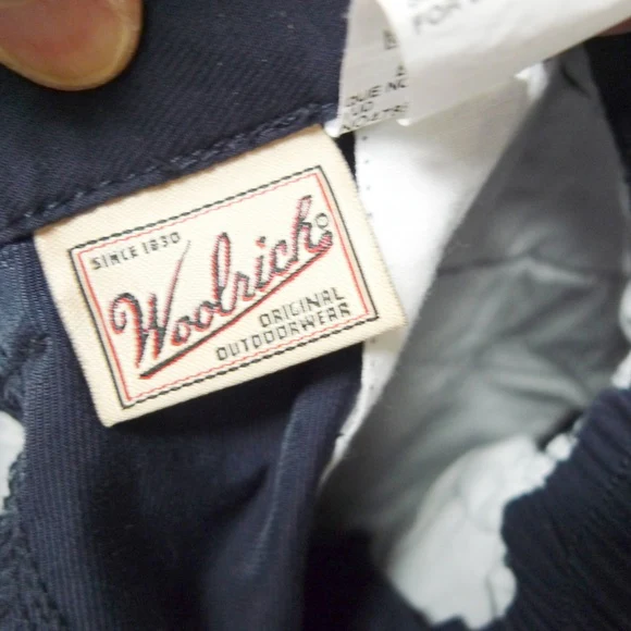 00s Navy Blue High Rise Shorts By Woolrich - Image 4