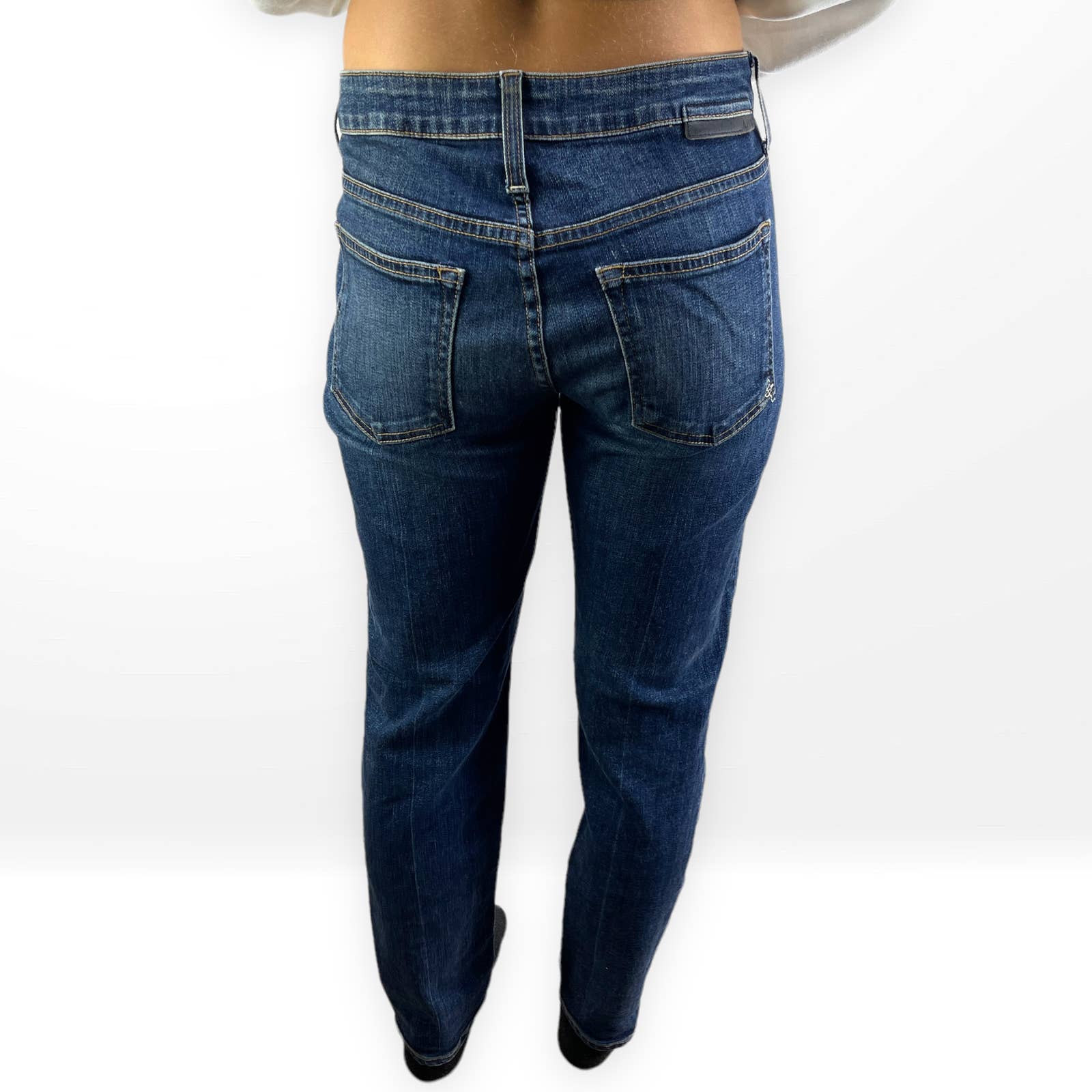 00s Vintage Dark Wash Mid Rise Straight Leg Jeans by AND - Image 2