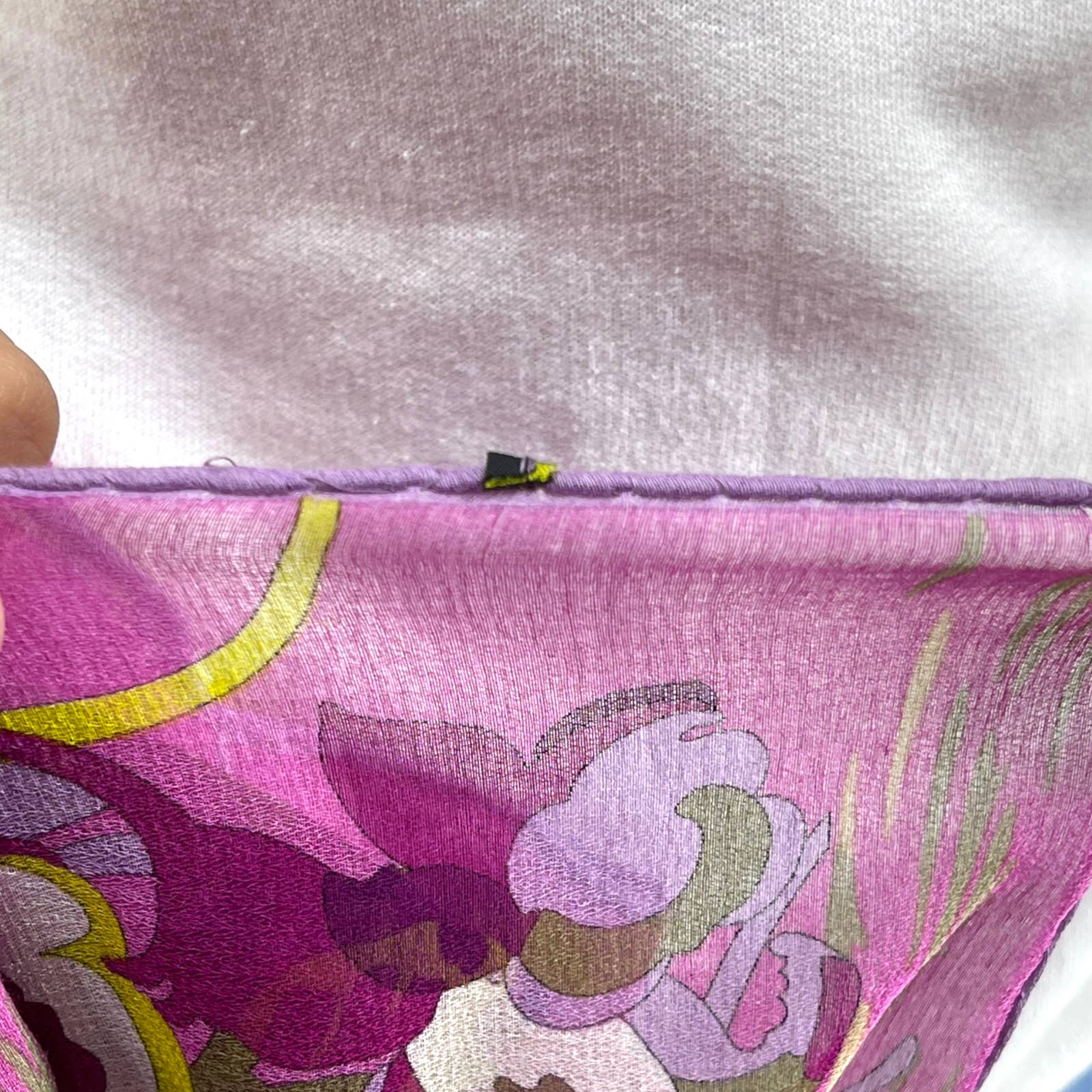 00s Vintage Pink Green Sheer Floral Blanket Scarf by Emilio Pucci - Image 5