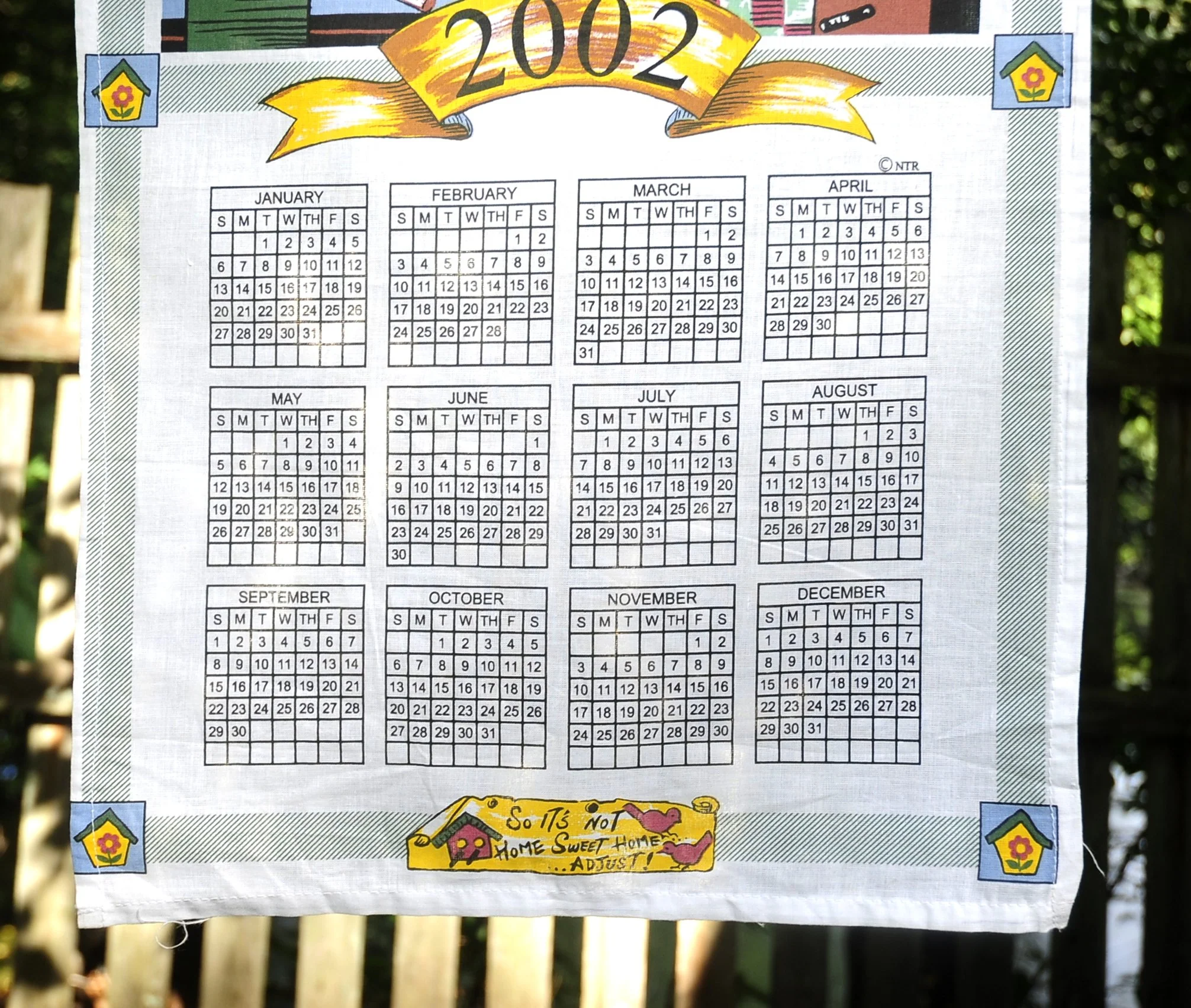 00s Vtg 2002 Birdhouses Garden Birds Calendar Towel - Image 8