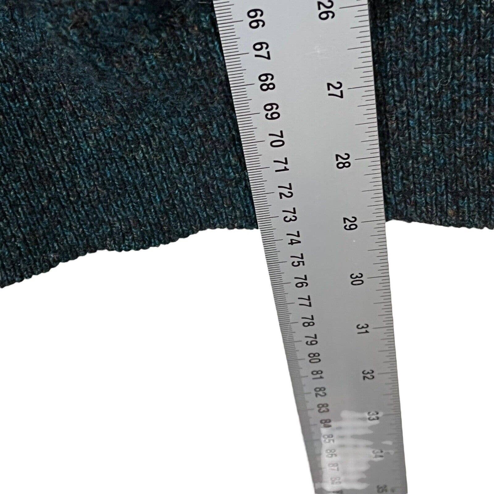 100% Lambswool Green Sweater 60s V-Neck Men's Sz L Xl by Gayfoz of Auchtermuchty - Image 10