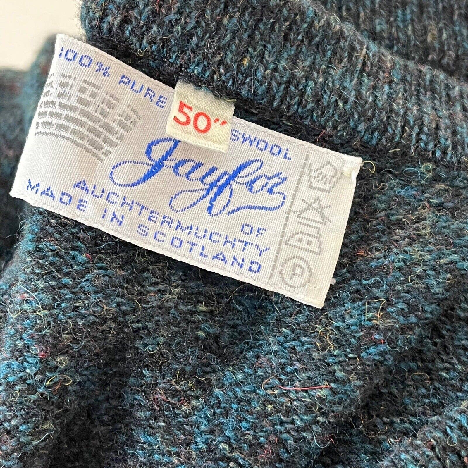 100% Lambswool Green Sweater 60s V-Neck Men's Sz L Xl by Gayfoz of Auchtermuchty - Image 12