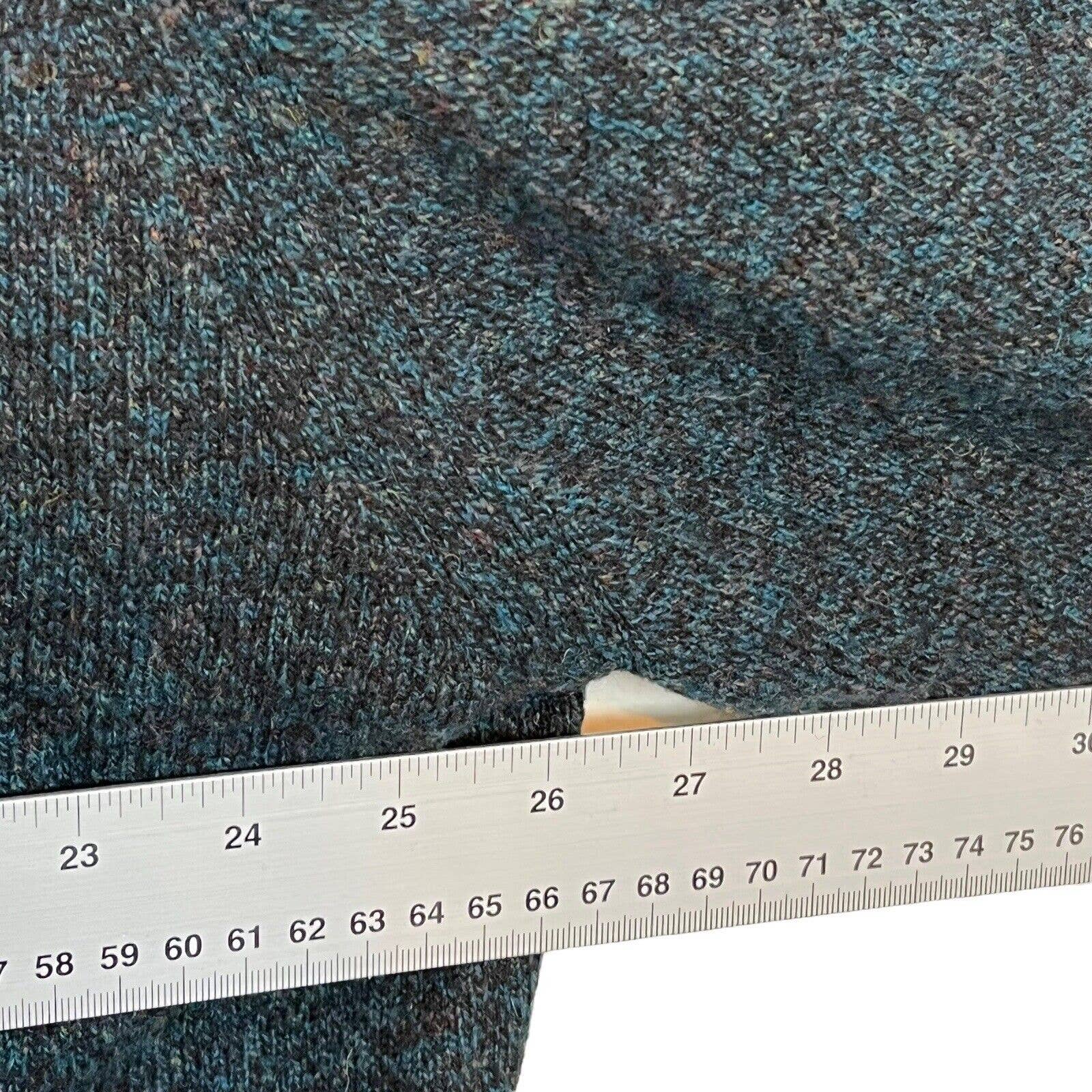 100% Lambswool Green Sweater 60s V-Neck Men's Sz L Xl by Gayfoz of Auchtermuchty - Image 9