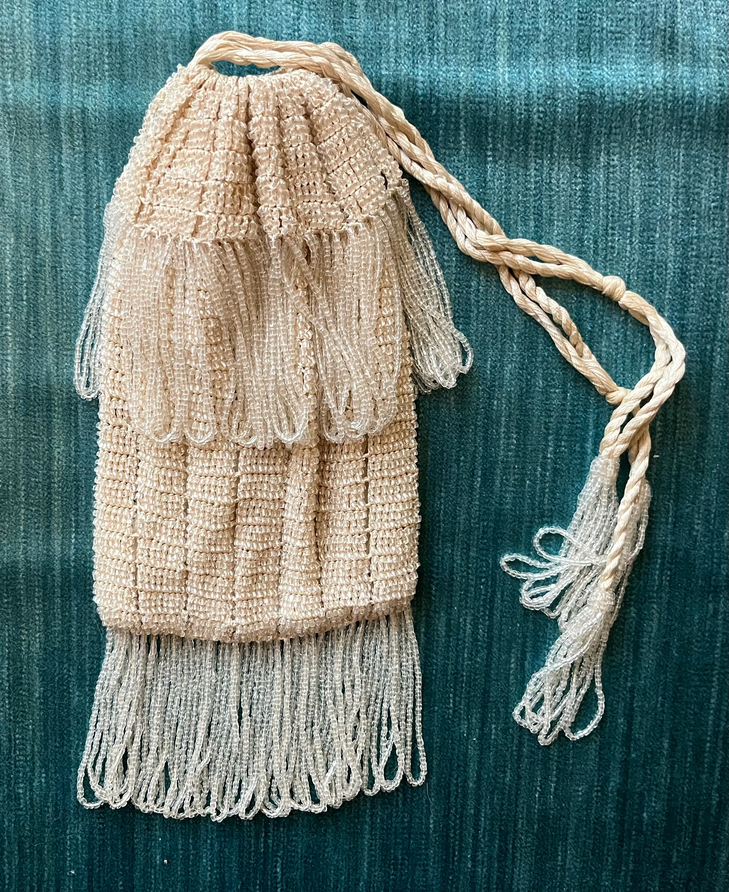 10s/20s Flapper Era Beaded Reticule In White - Image 5