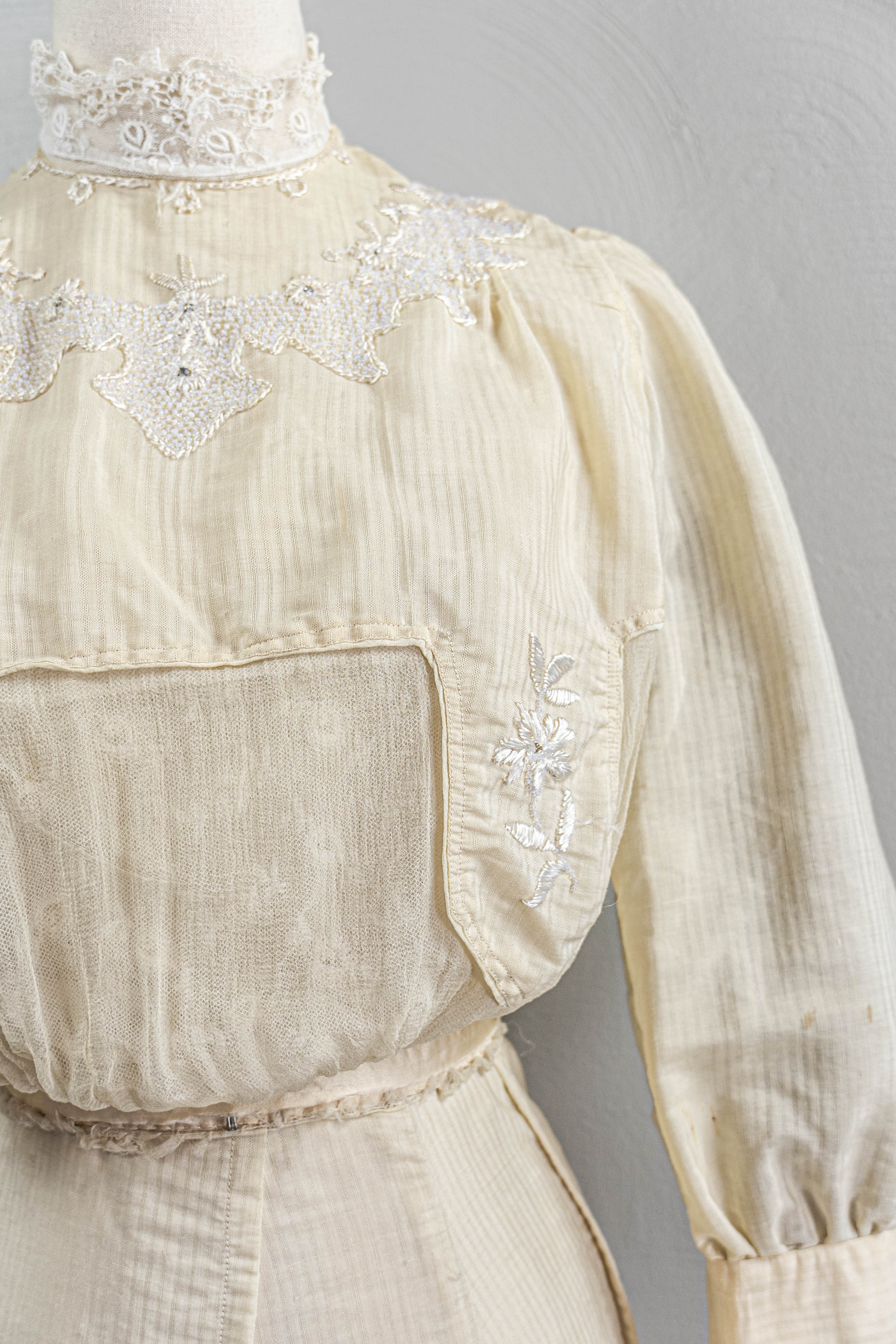 10s/Edwardian Cream Wool Walking Suite Embroidery Beading - Image 3