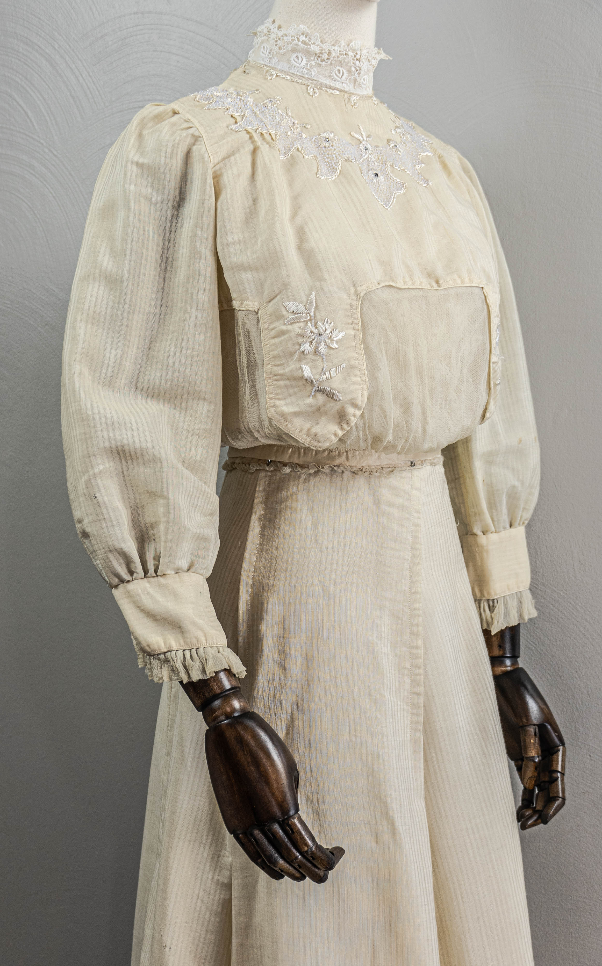 10s/Edwardian Cream Wool Walking Suite Embroidery Beading - Image 5