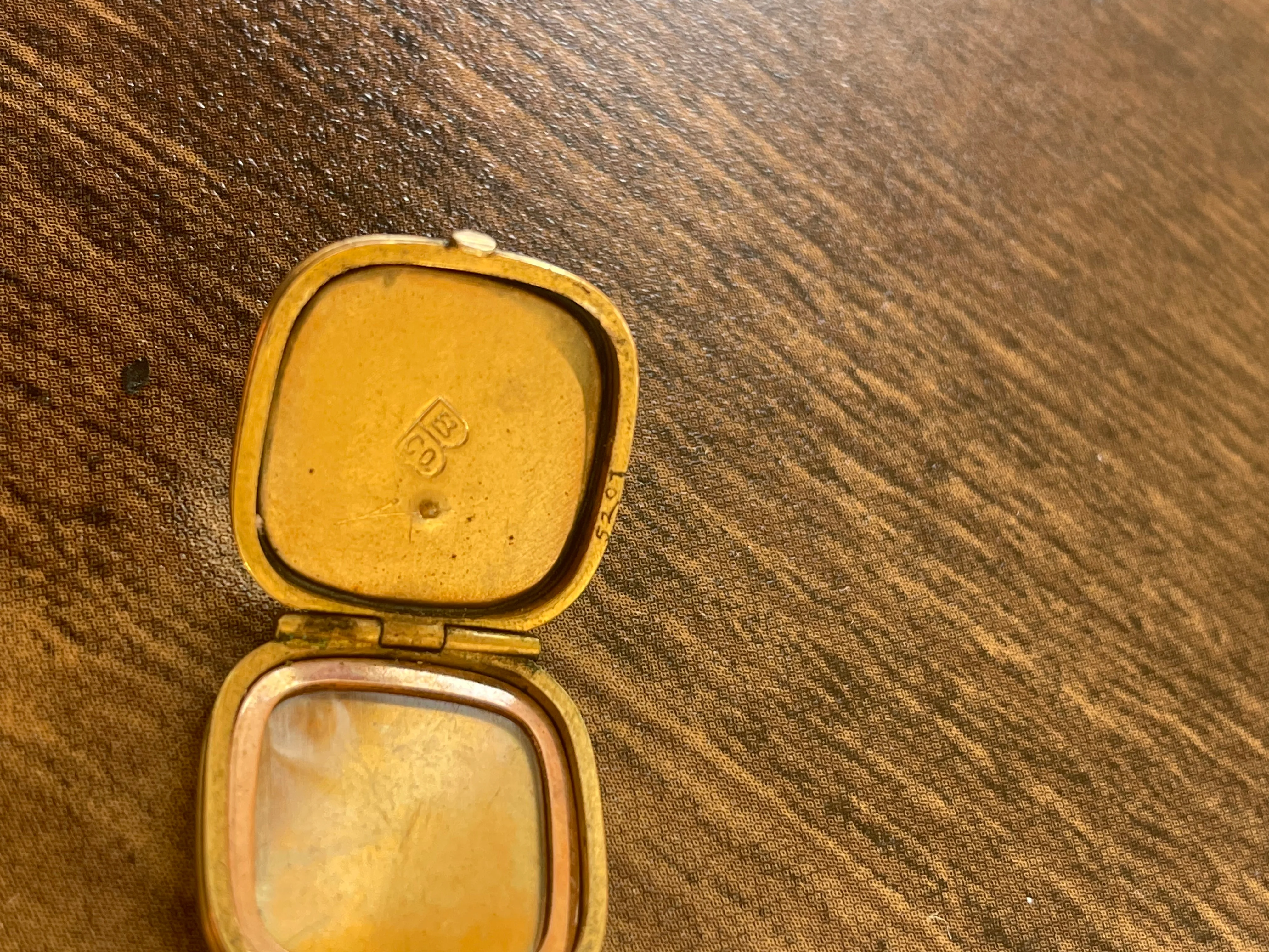 10s/Edwardian Victorian Gold Filled Locket On Gold Vermeil Chain By Bliss Bros. Co. - Image 6