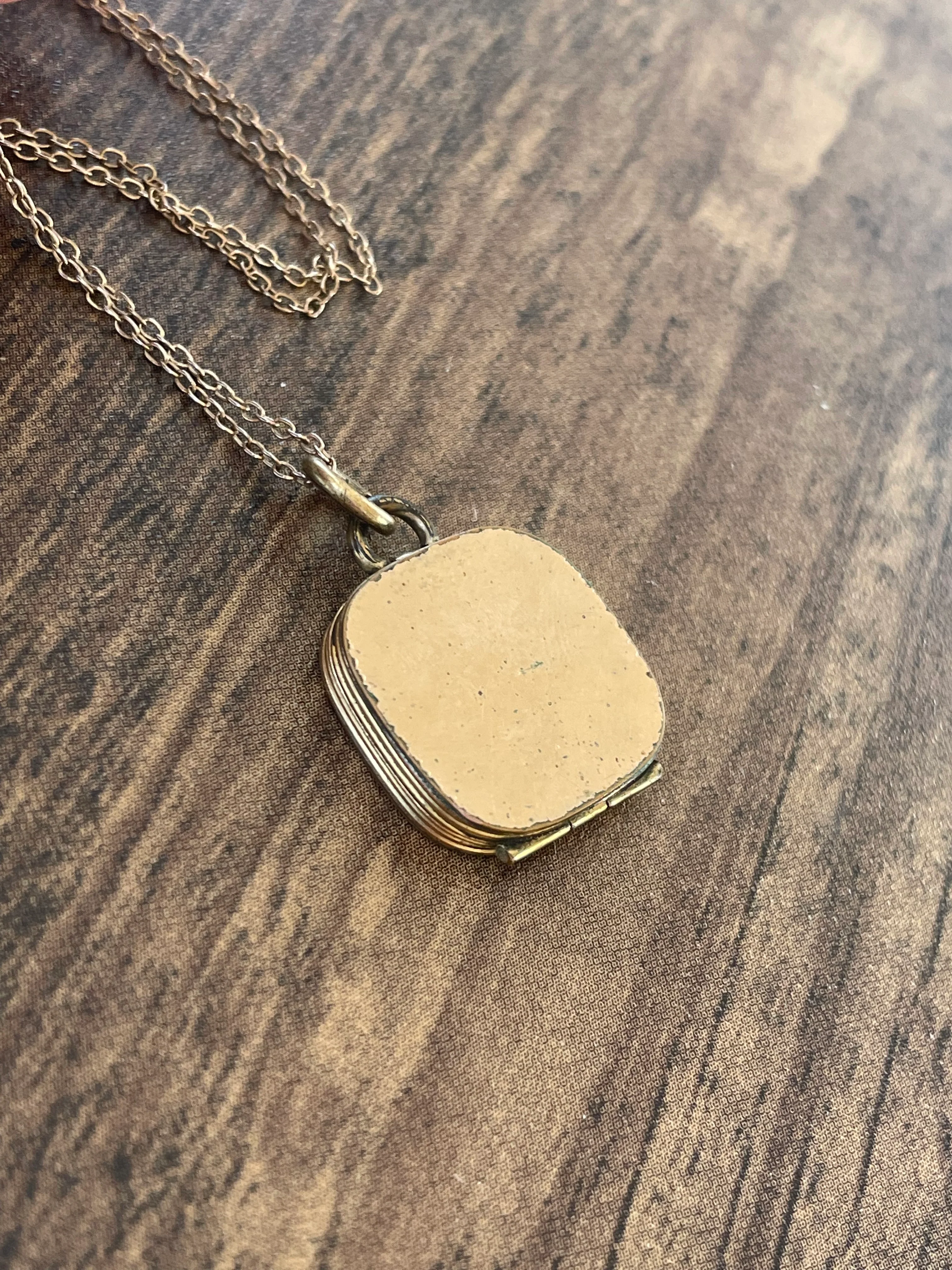 10s/Edwardian Victorian Gold Filled Locket On Gold Vermeil Chain By Bliss Bros. Co. - Image 7