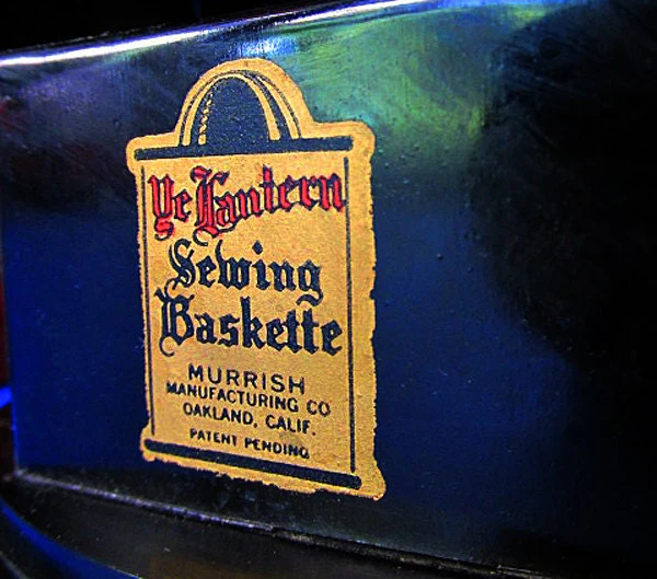 10s "ye Lantern" Sewing "baskette" Caddy with Modernist Metropolis Cover Design - Image 3