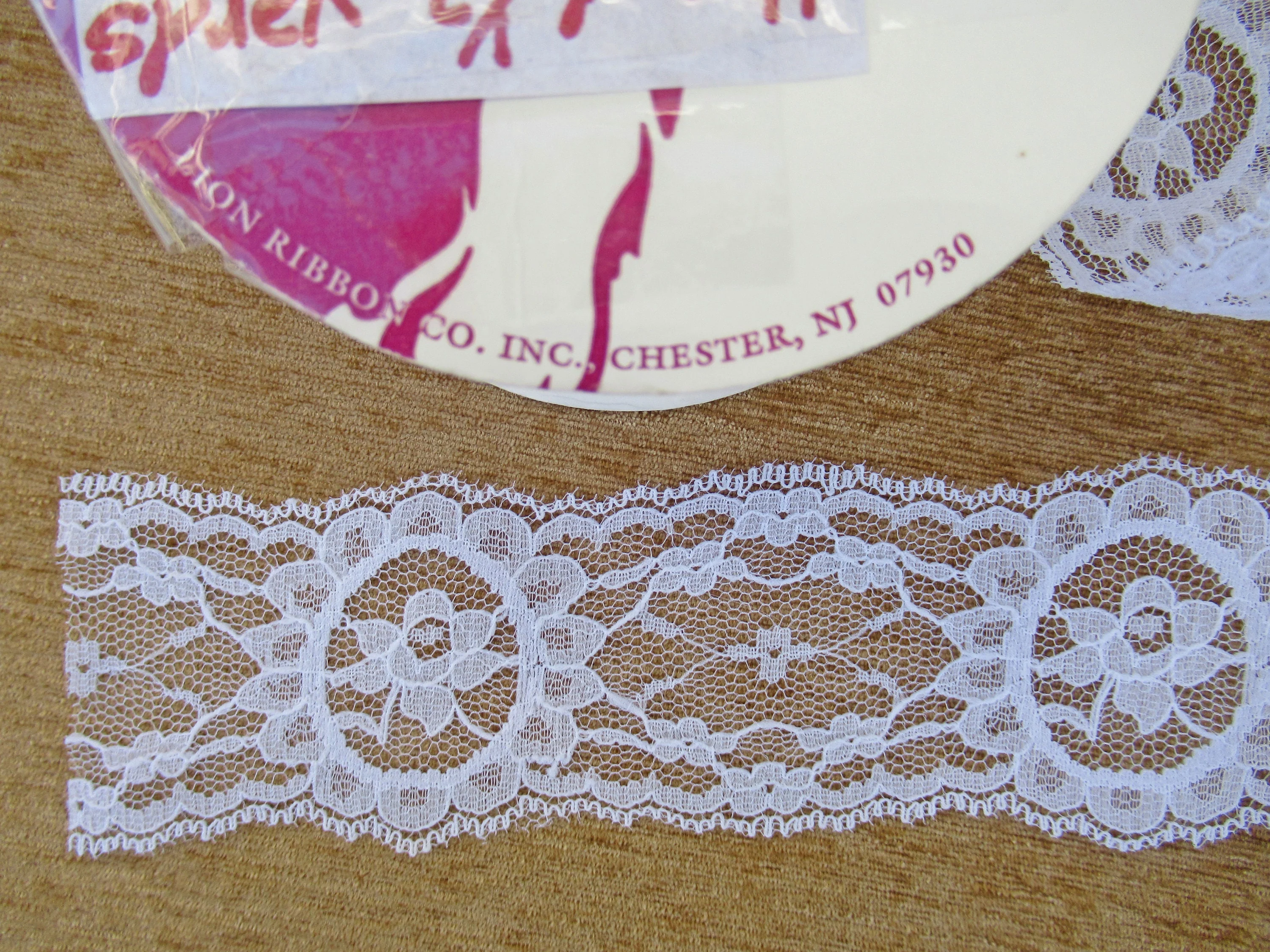 11. 5 Yards Sheer Lace 2 and 3/8 Inch Wide Floral Sheer Polyester Lion Ribbon Company White Uncut Piece Original Paper Roll Made In Usa - Image 8