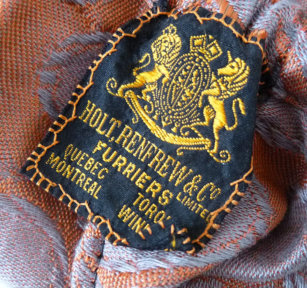 1900 10s Racoon and Sheared Beaver Draw String Purse Canadian Company by Holt Renfrew and Co - Image 3