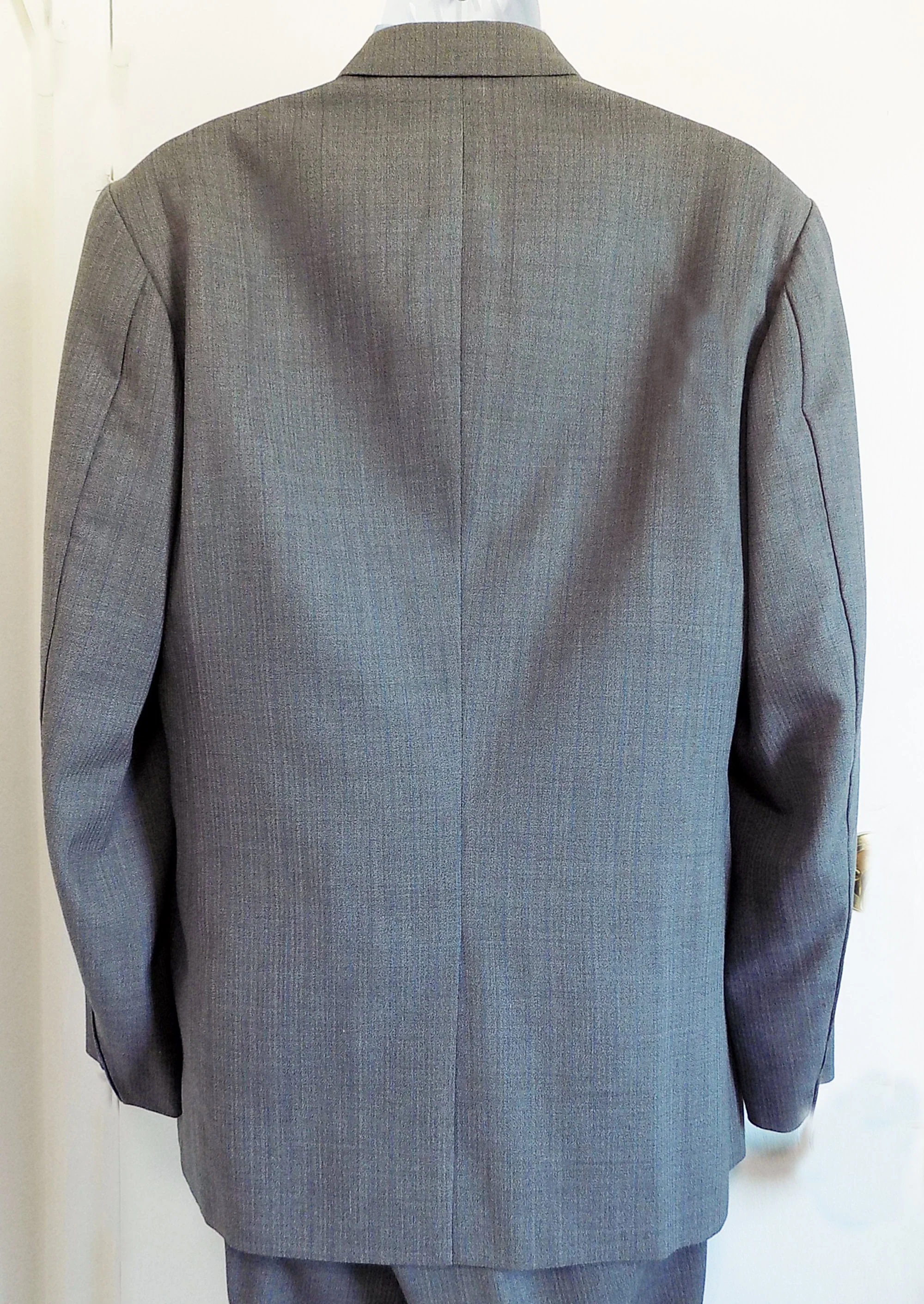 1947 60s Custom Tailored Wool Suit Gray with Blue Vertical Threads Covered Button Metal Zipper Inside Pockets Satin Lining - Image 4