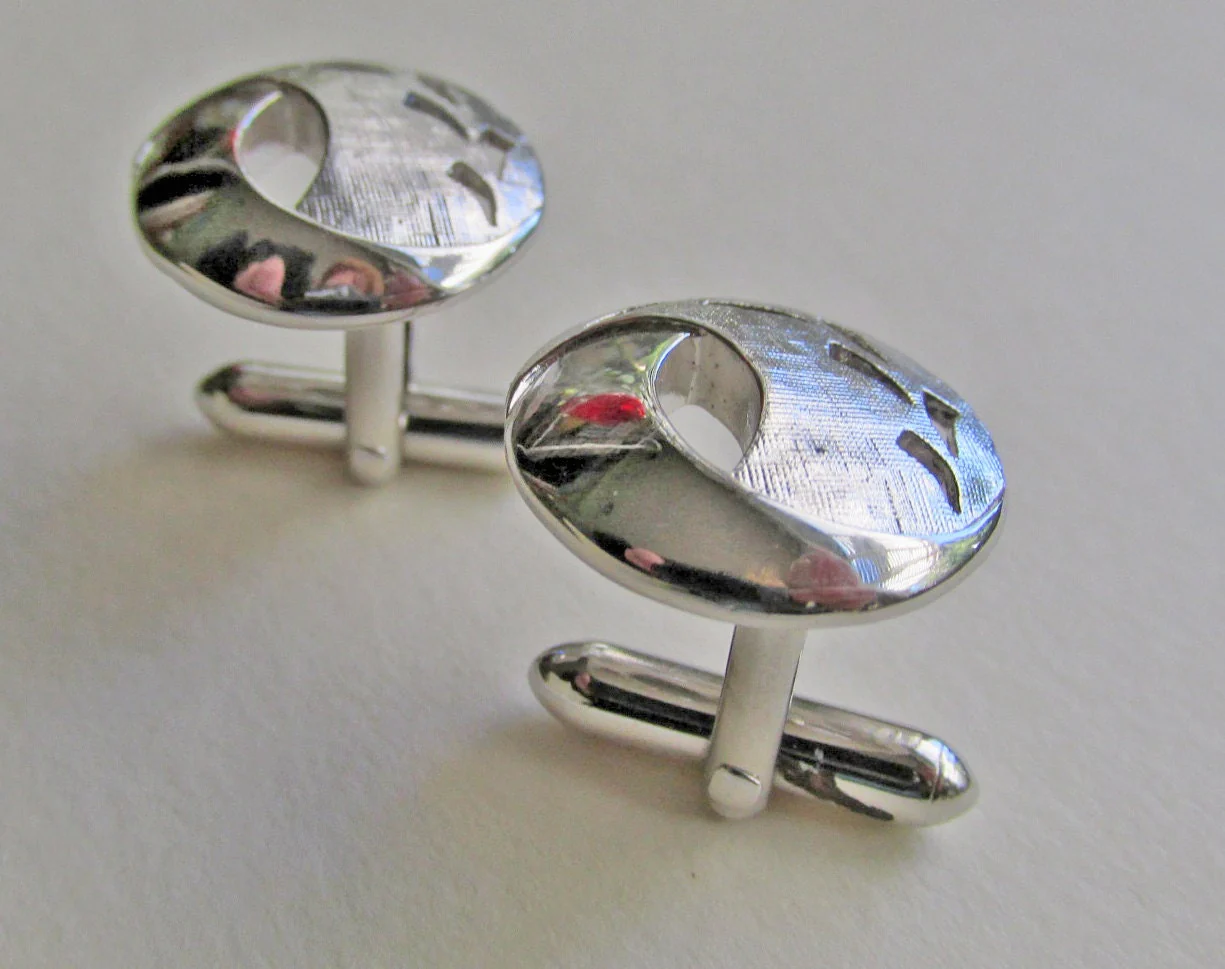 1950 60s Atomic Era Swank Chrome Cufflinks with Texture and Cut Outs Wedding Red Carpet Brutalist - Image 4