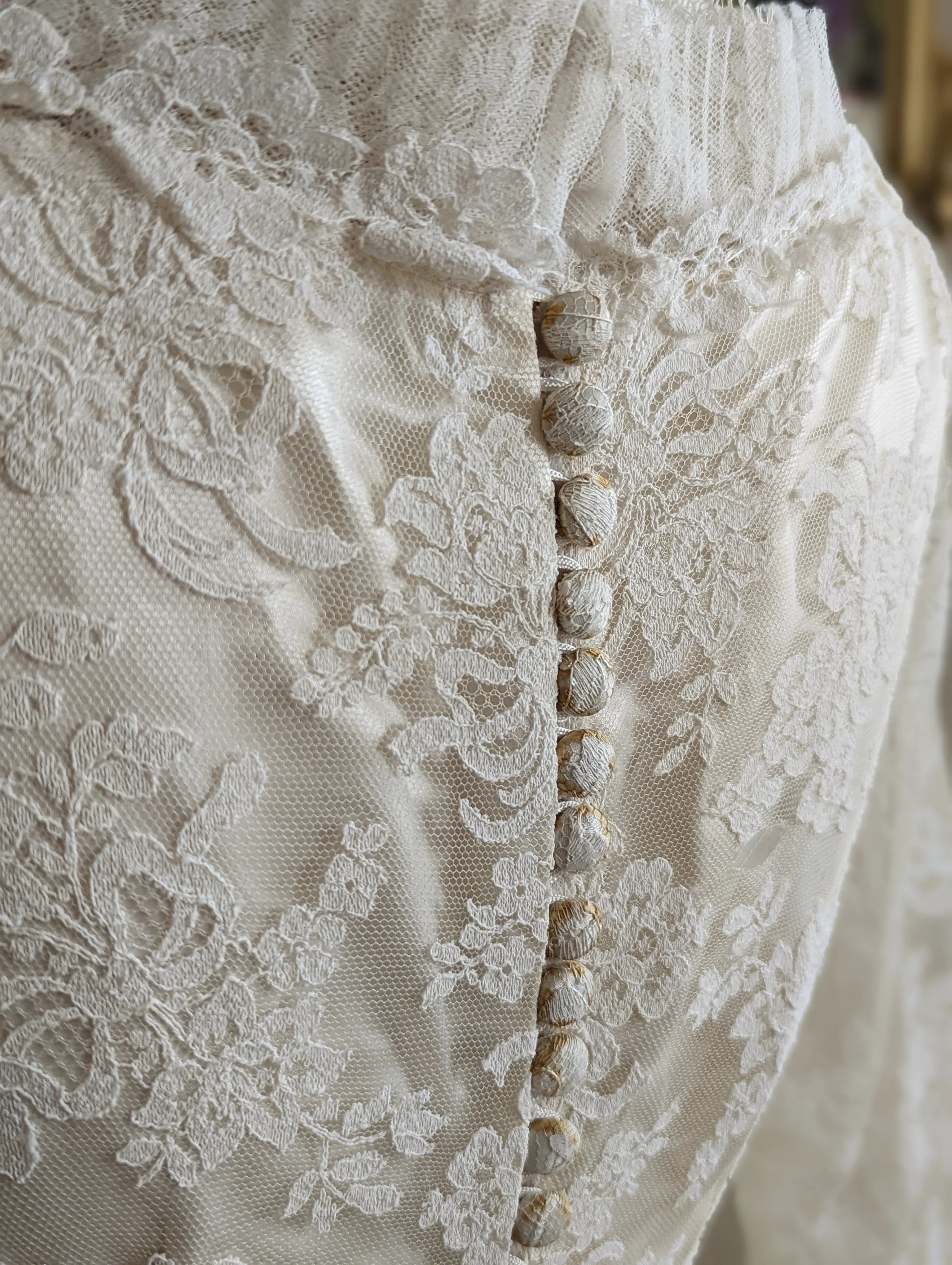 1954 Chantilly Lace and Tulle Long Sleeved Princess Style Wedding Dress In Soft White with Hand Beaded Glass Seed Pearl Heart Veil - Image 13