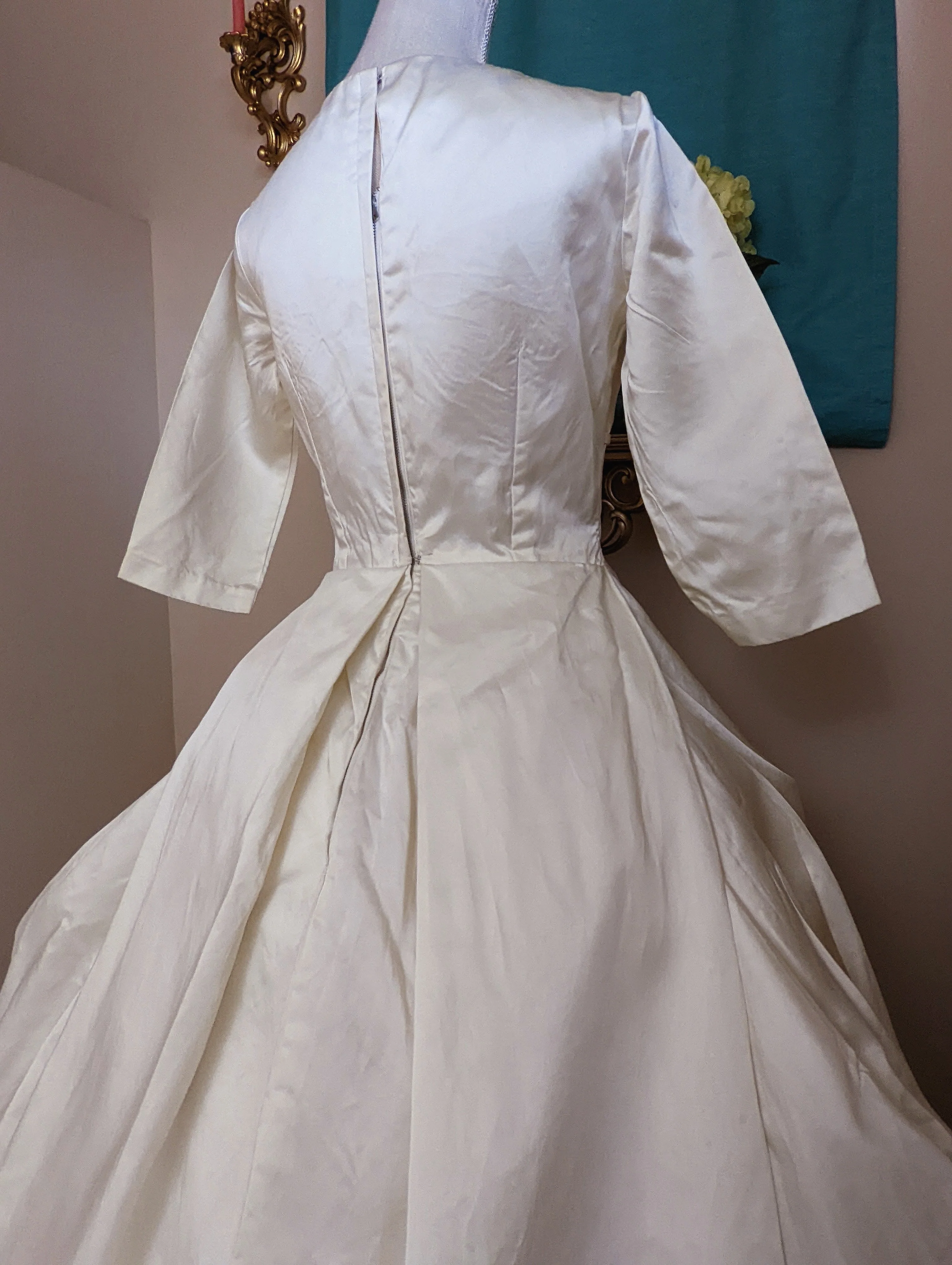 1966 Slipper Satin Magnolia Wedding Dress with Handsewn Beads and Lace - Image 5