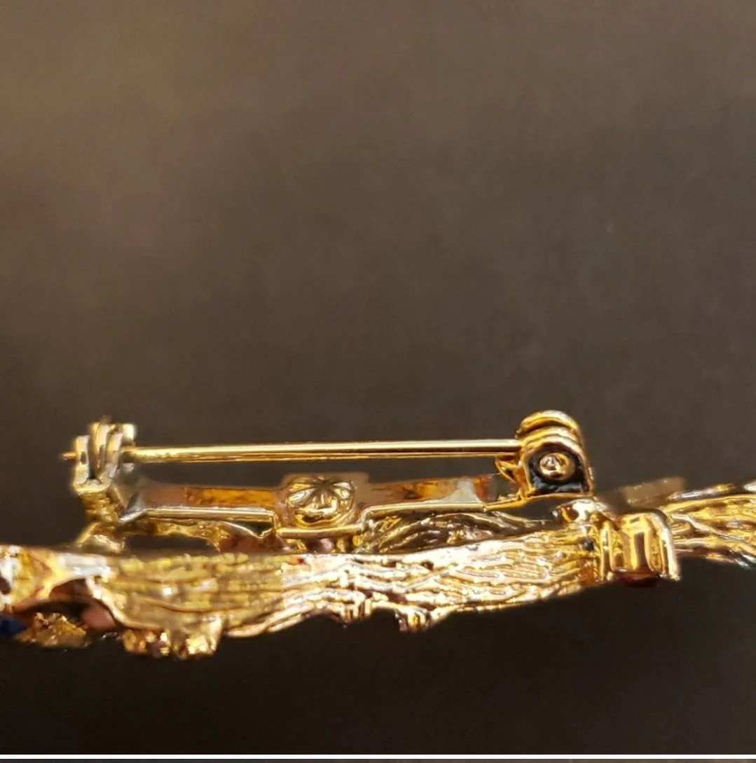 70's Rhinestoned Gold Tone Birds on a Branch Brooch by Gerry's - Image 10