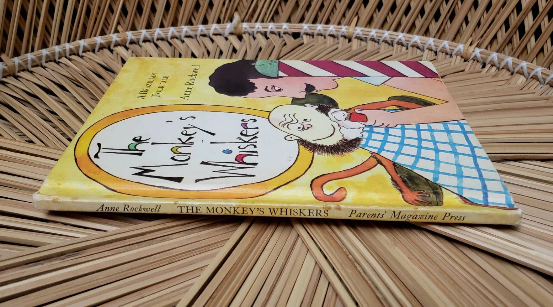 1971 The Monkey's Whiskers a Brazilian Folktale by Anne Rockwell - Image 8