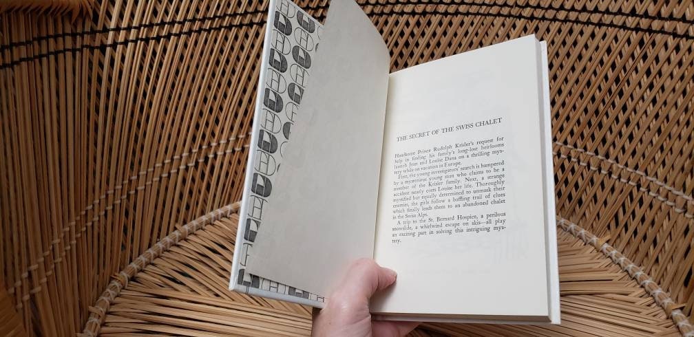1973 The Dana Girl's Mystery Stories The Secret of The Swiss Chalet Like New Hardcover by Carolyn Keene - Image 5