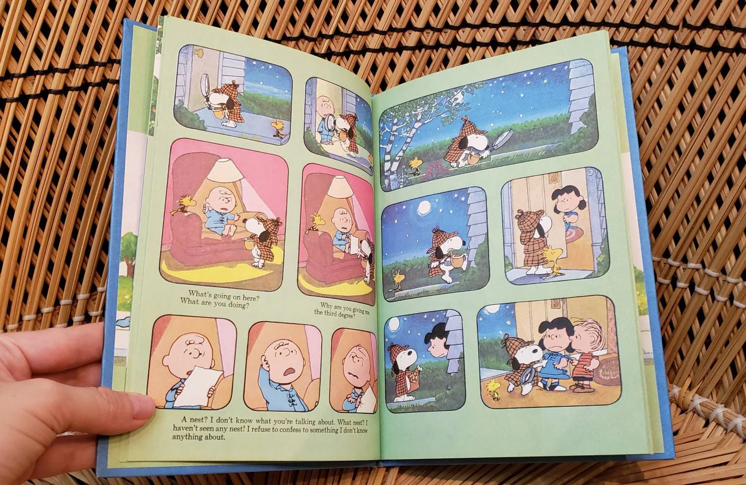 1975 It's a Mystery Charlie Brown by Charles M Schulz - Image 5