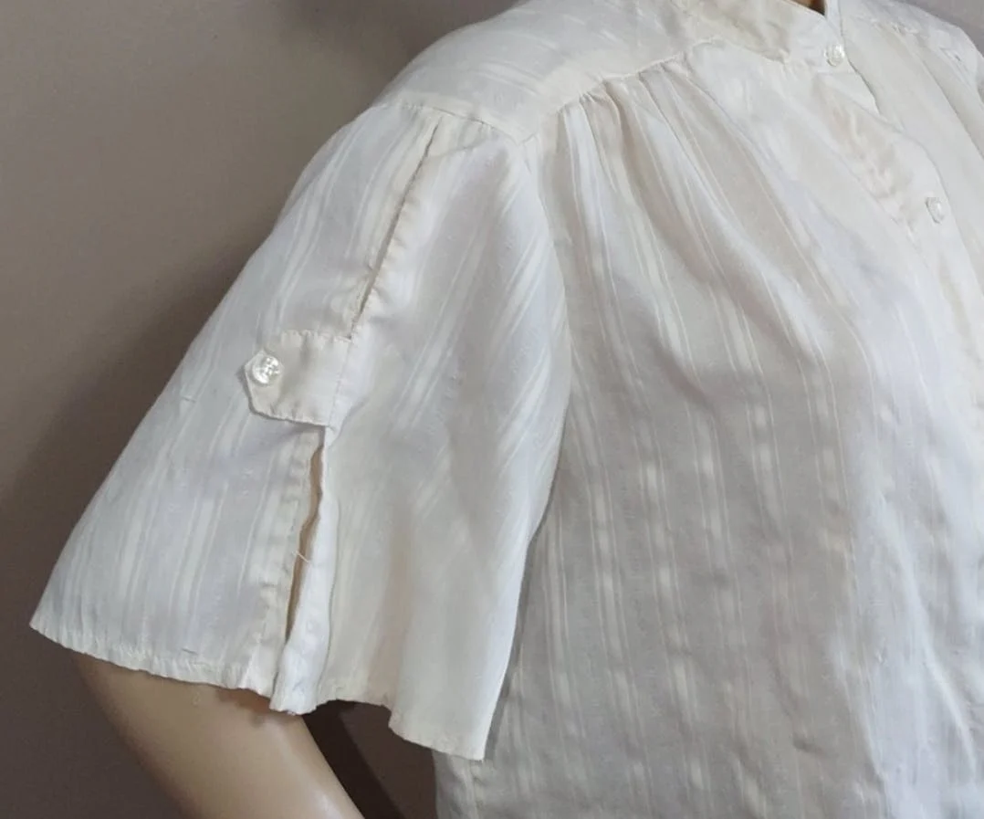 80’s Beige Button Up Top by Lee Mar - Image 3