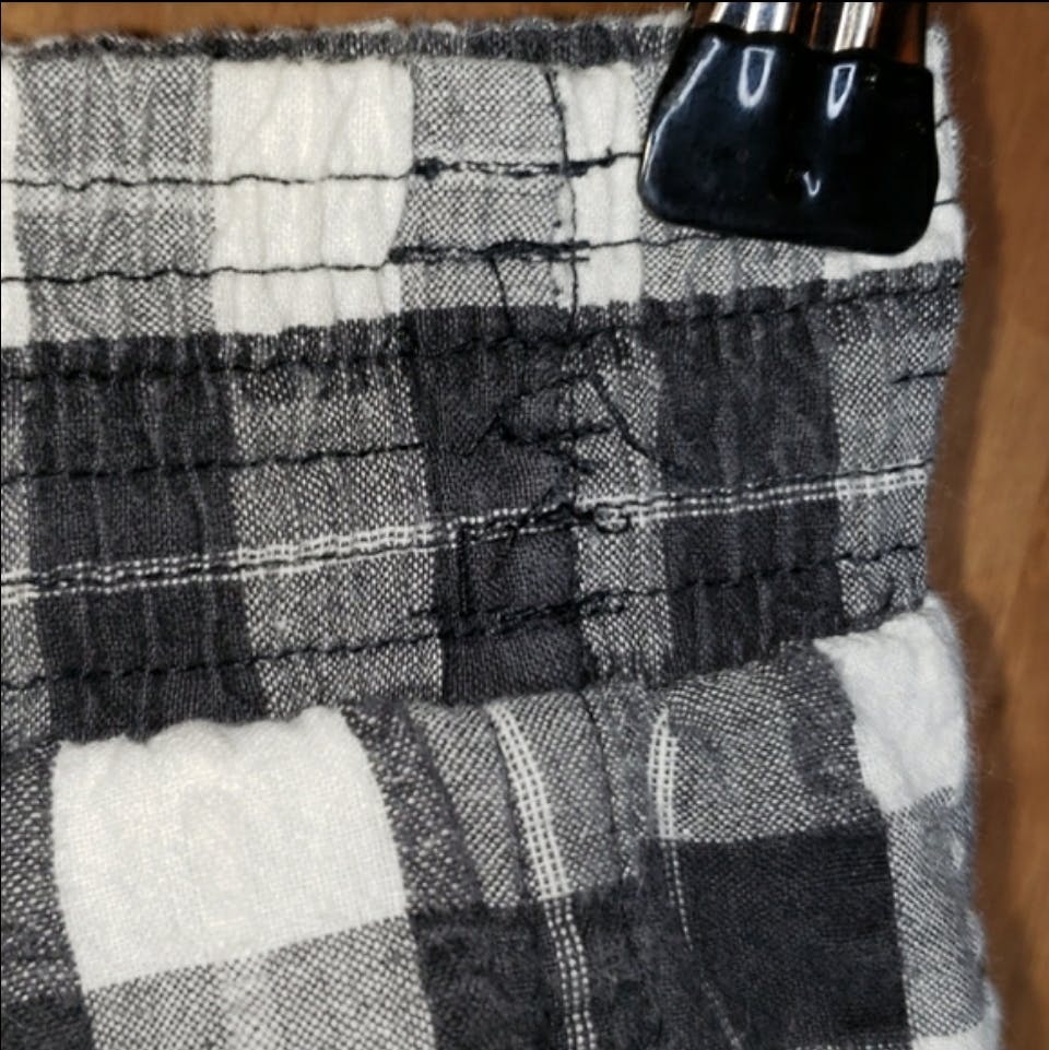 80’s Black and White Plaid Seersucker Shorts by Intro - Image 12