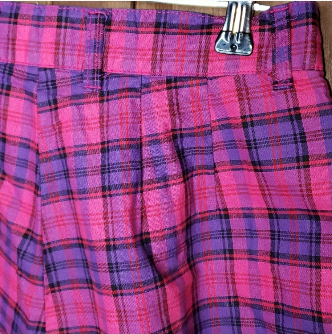 80’s Pink and Purple Plaid High Waisted Shorts by Palmetto's - Image 10
