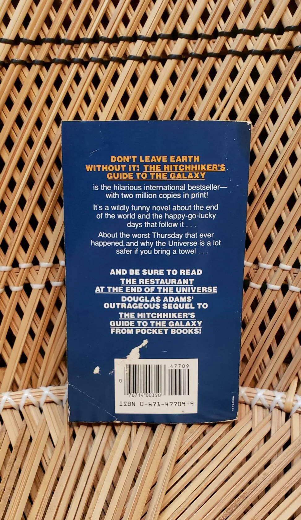 1981 The Hitchhiker's Guide To The Galaxy by By Douglas Adams - Image 4