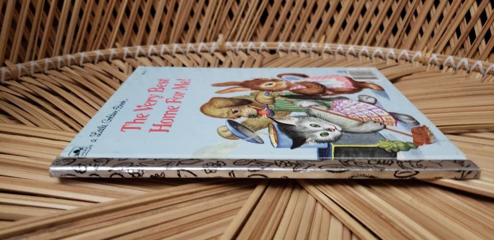 1982 The Very Best Home for Me!  a Little Golden Book by Jane Werner Watson - Image 3