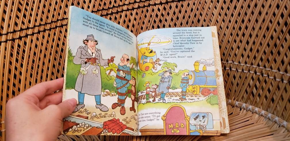 1984 Inspector Gadget In Africa a Little Golden Book by Sandra Beris - Image 9
