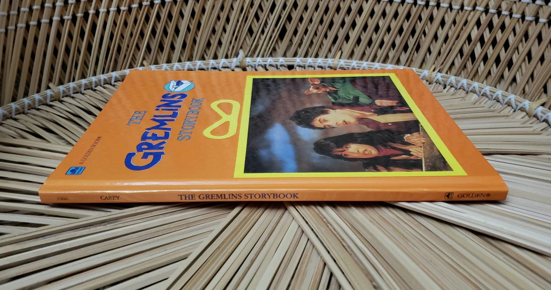 1984 The Gremlins Storybook by Mary Carey - Image 9