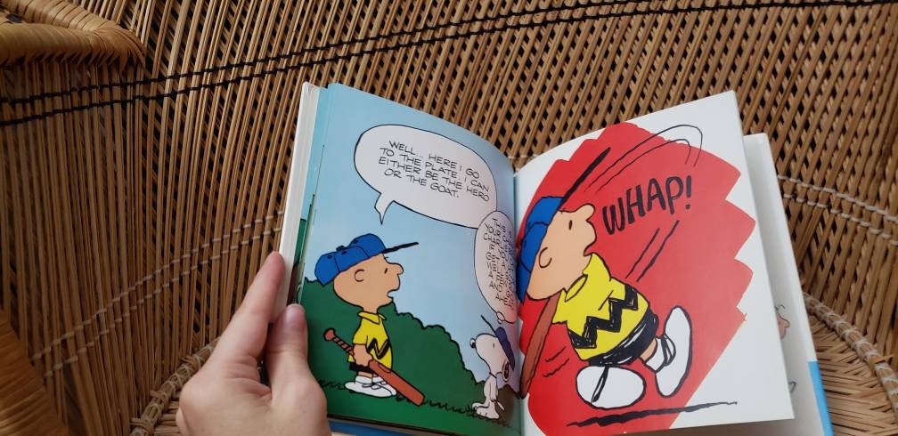 1986 Snoopy's Baseball Game The World of Snoopy Book - Image 7
