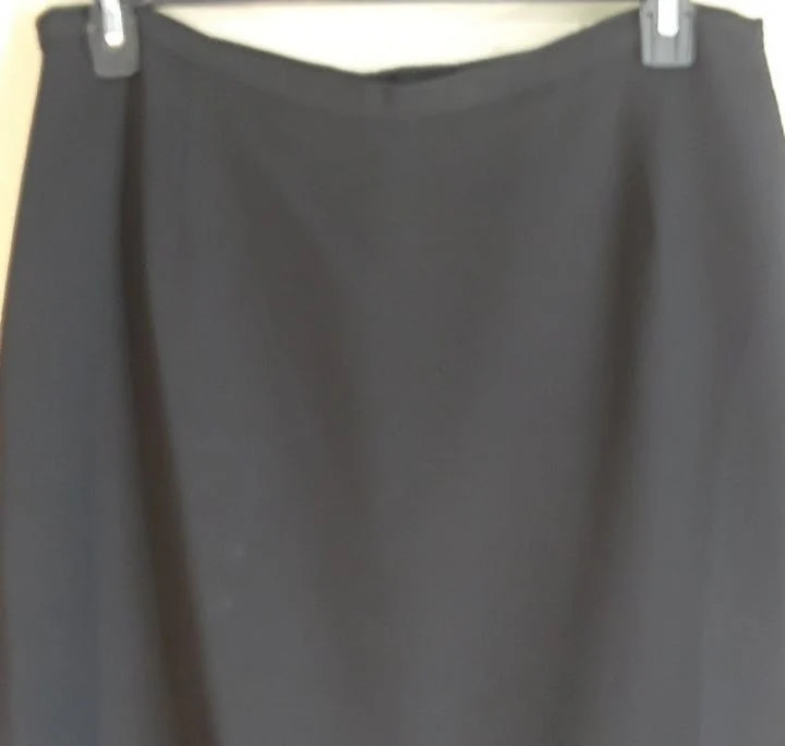 90's Classic Black Skirt by Laura Scott - Image 3