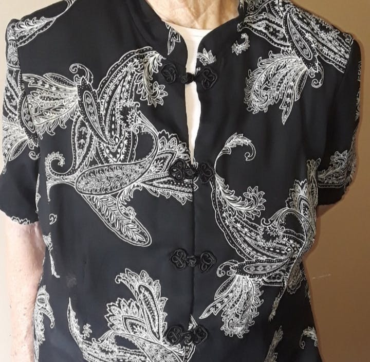 90's Frog Clasp Floral Tunic Dress by Sherry Martin - Image 4