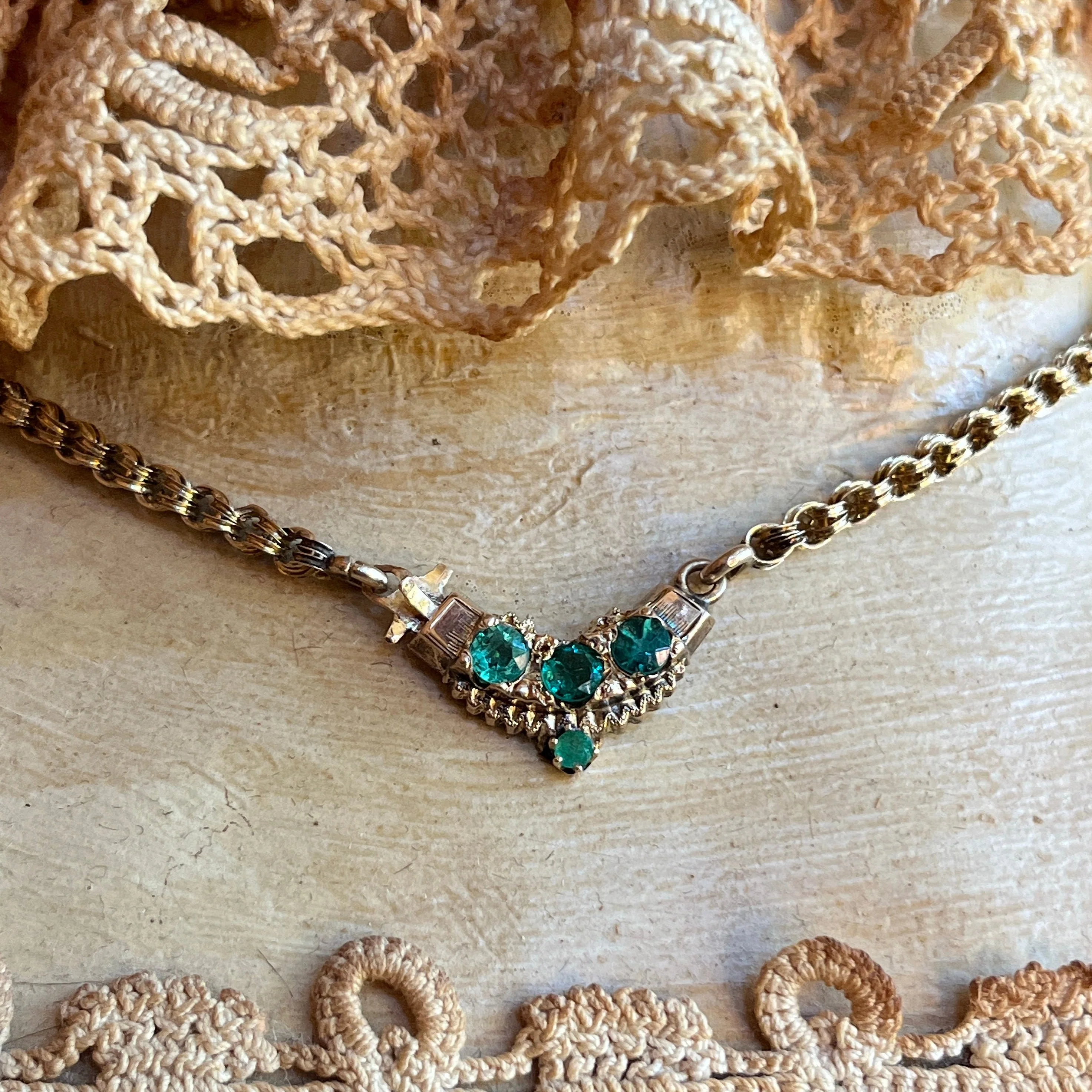 19th C. Gold Emerald Necklace 15" Antique Victorian Jewelry - Image 3