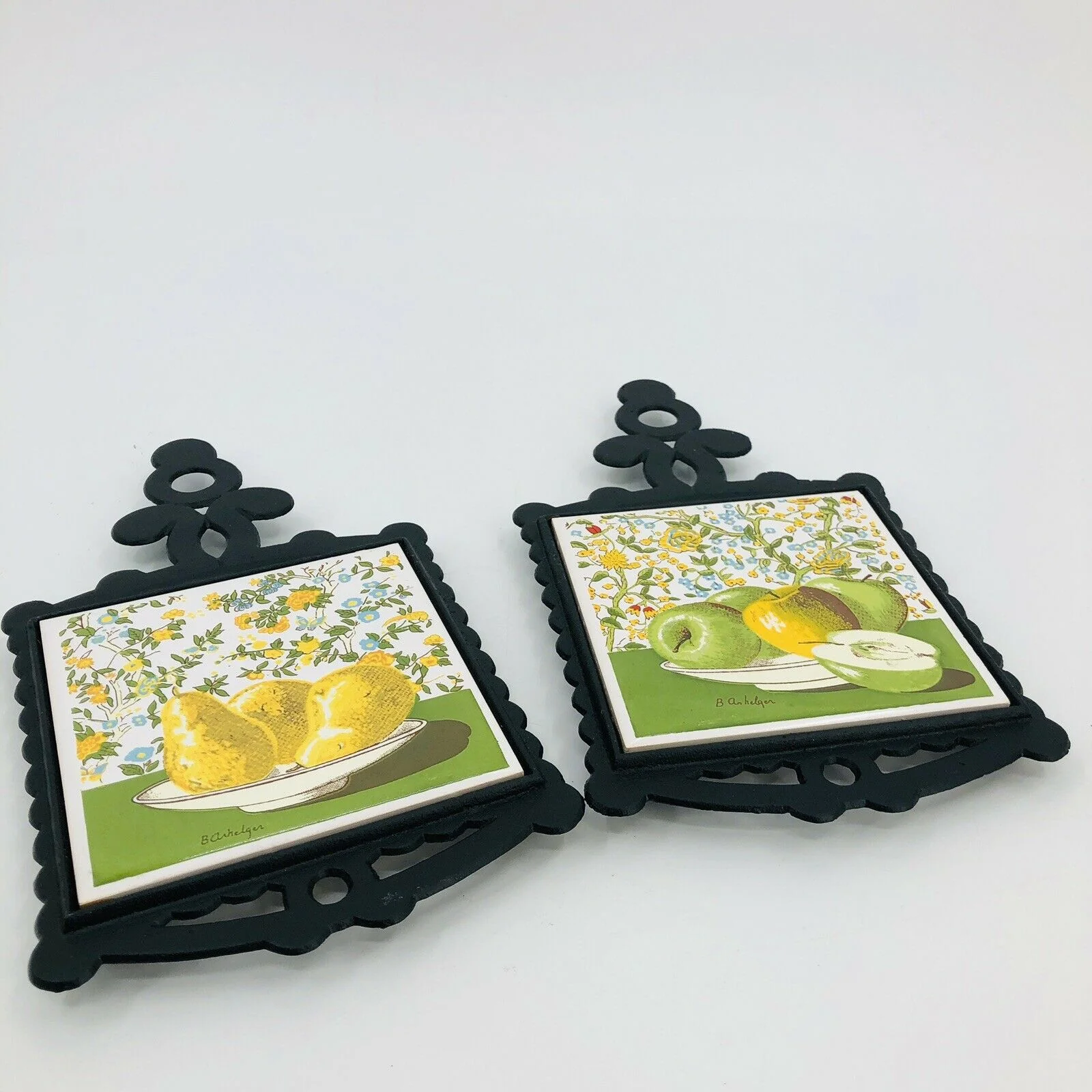 2 Vintage Triangle Shunlong Signed Fruit Trivets Iron Tile - B. Arhelger by Homco - Image 5