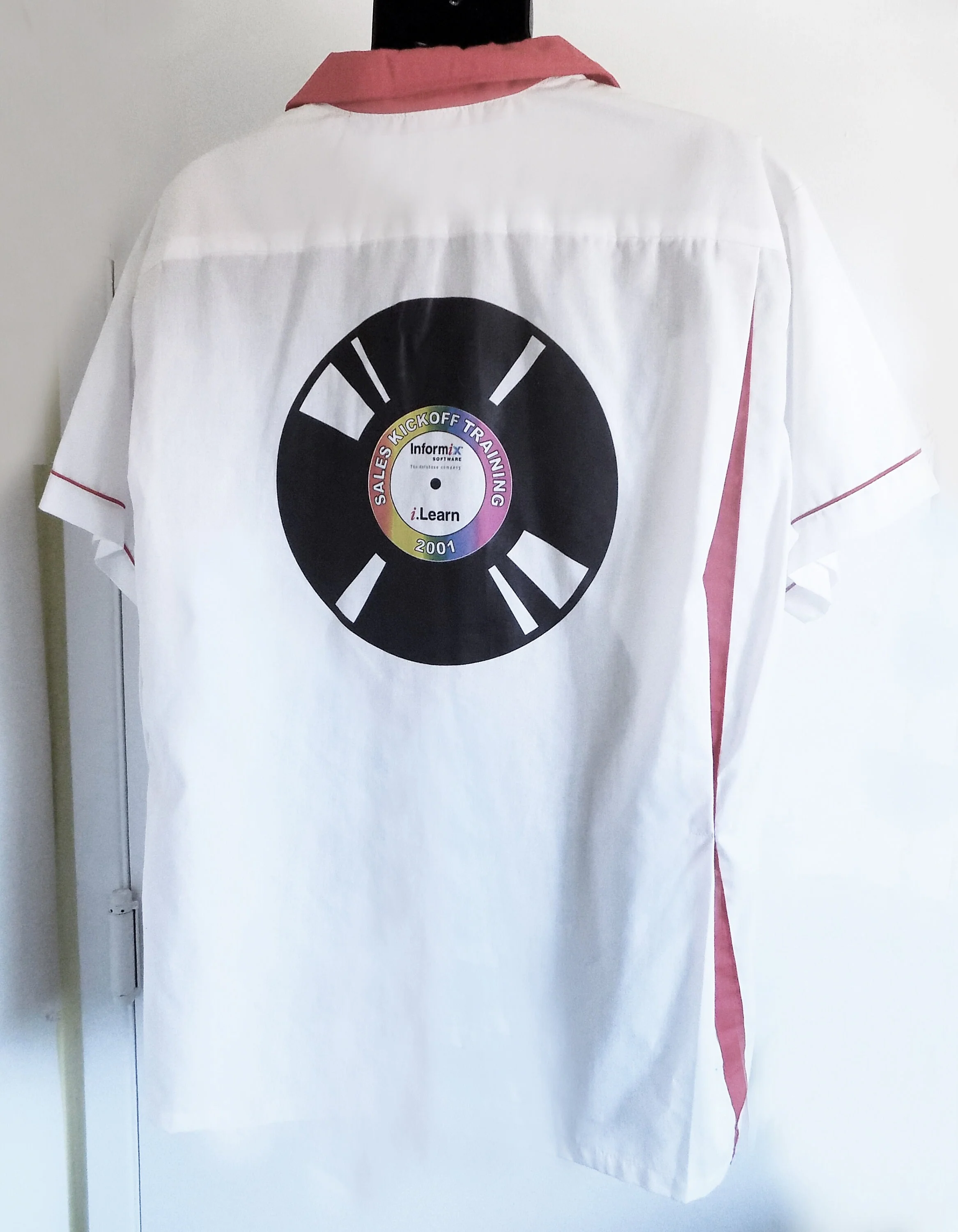 2001 Informix Bowling Shirt Xl Red and White Side Vents 2 Breast Pockets Database Software Promo Training by Hilton - Image 2